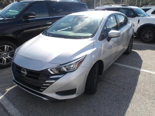 2023 Nissan Versa SV