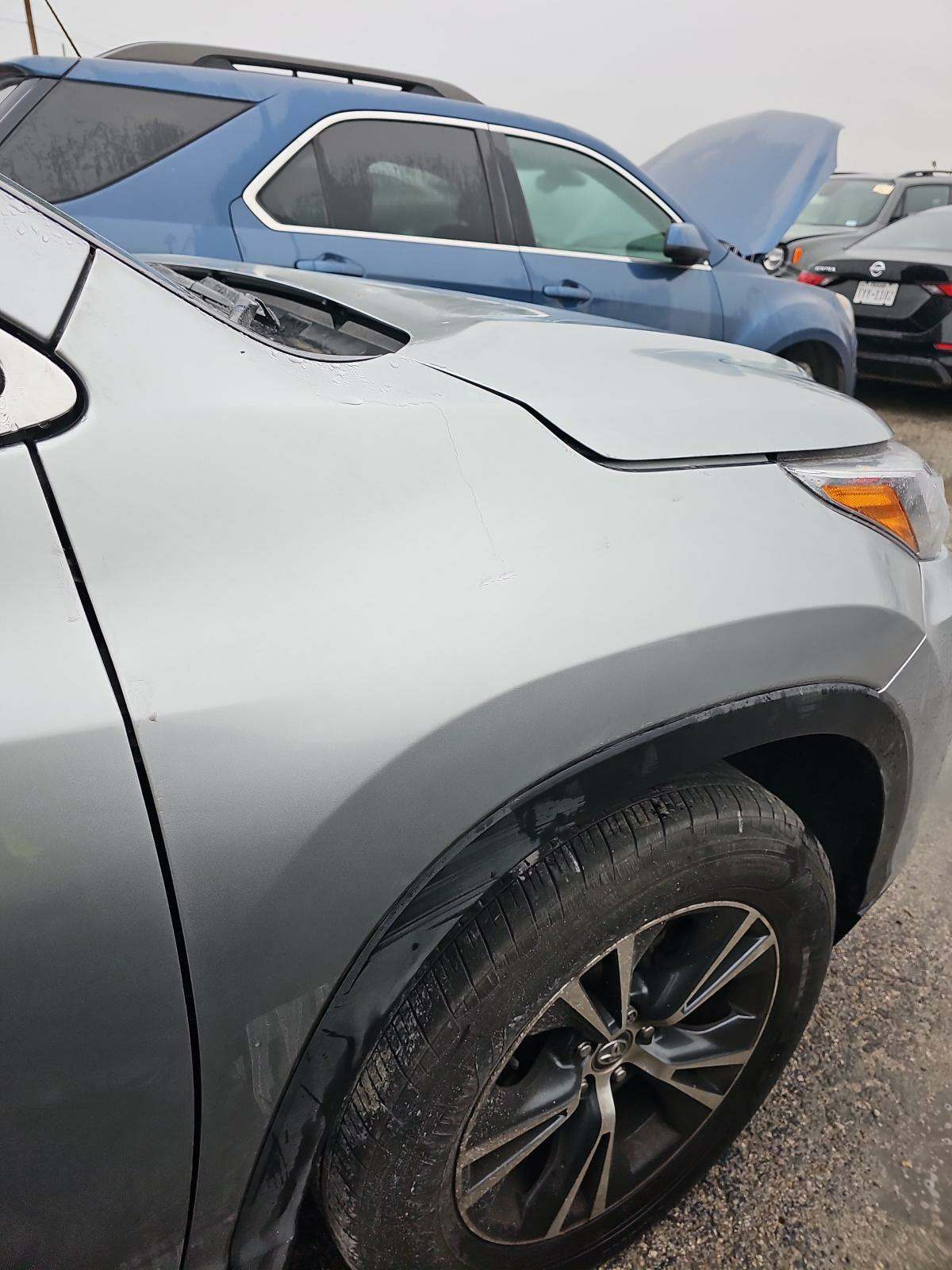 2019 Toyota Highlander LE FWD