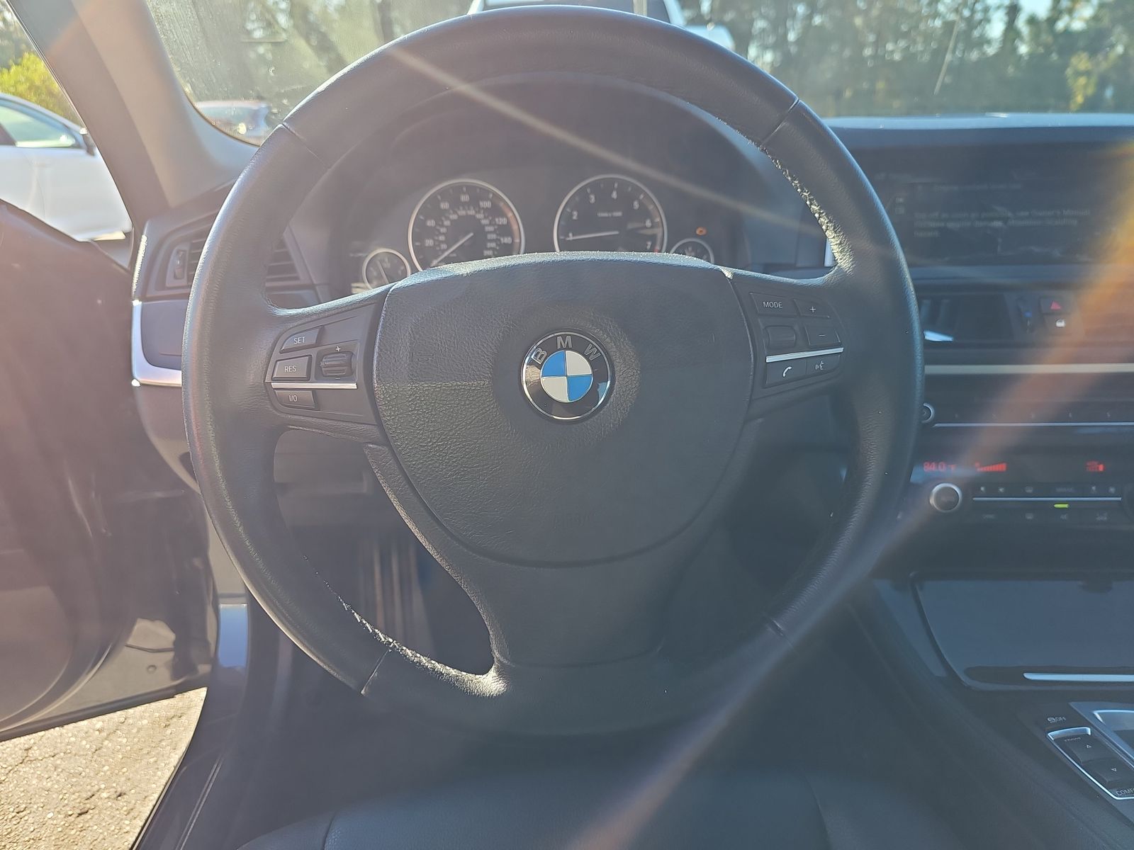 2014 BMW 5 Series 528i xDrive AWD