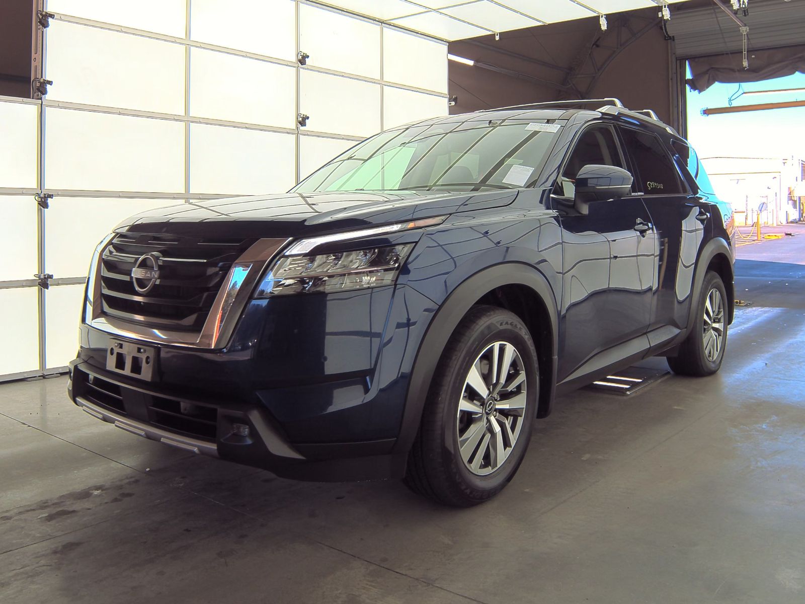 2022 Nissan Pathfinder SL AWD