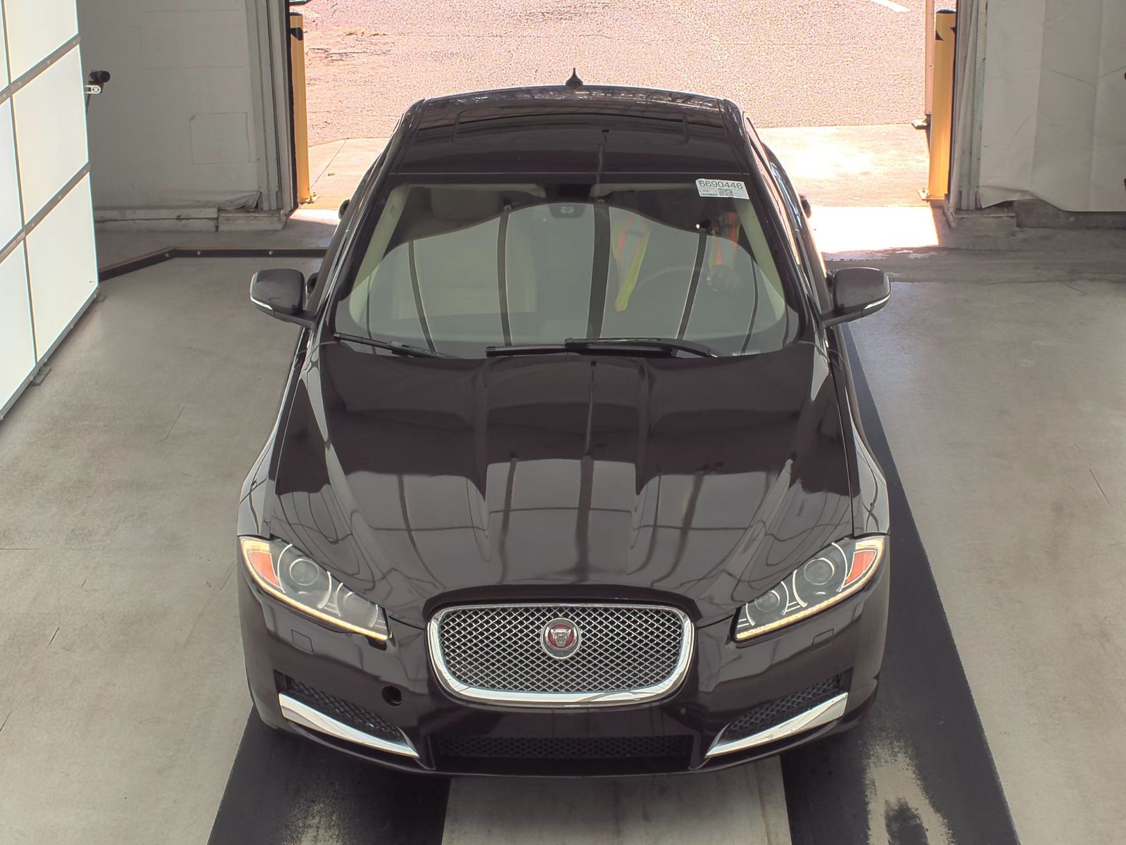 2015 Jaguar XF 2.0T Premium FWD