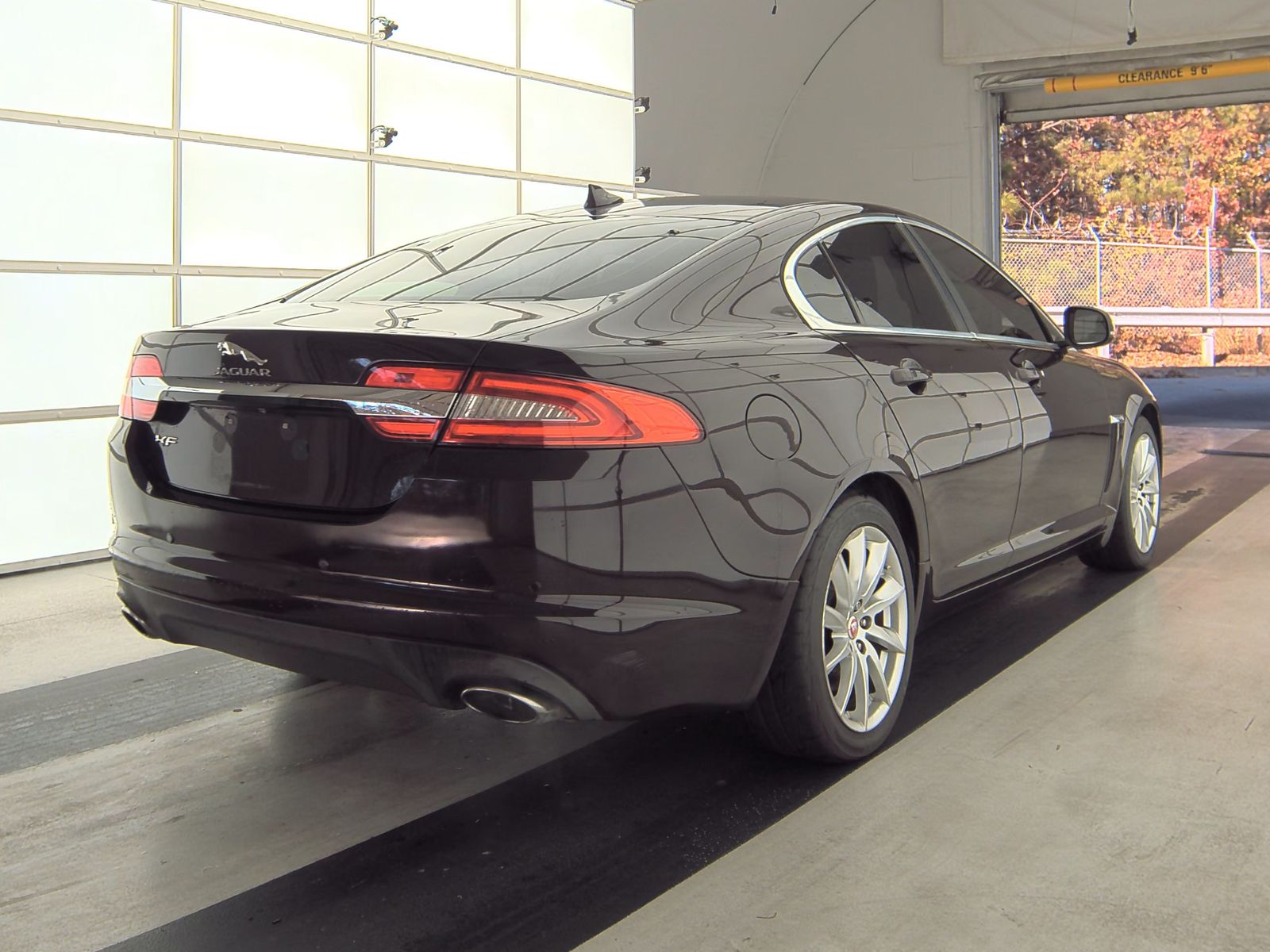 2015 Jaguar XF 2.0T Premium FWD