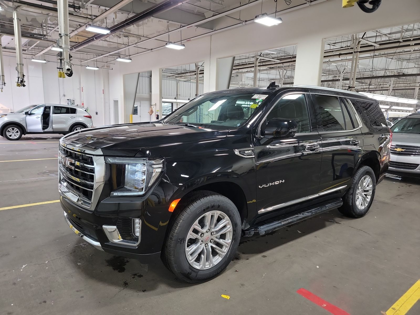 2023 GMC Yukon SLT 4SA