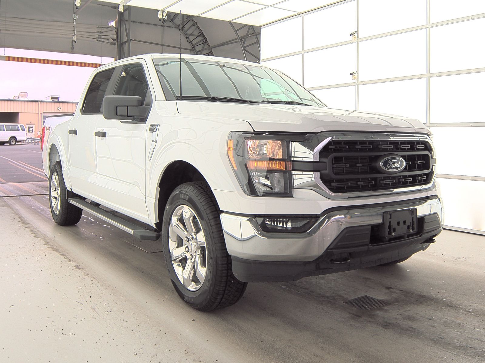 2023 Ford F-150 XLT AWD
