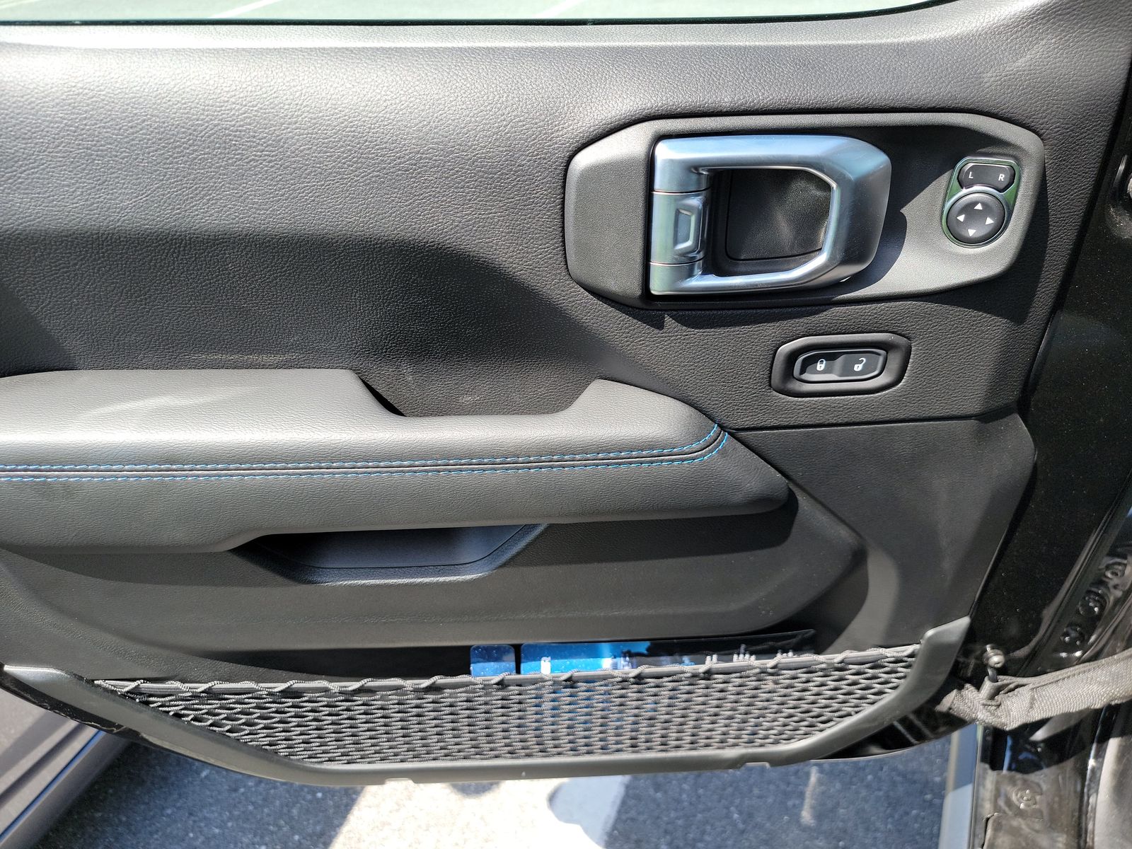 JEEP UNLIMITED RUBICON - 10