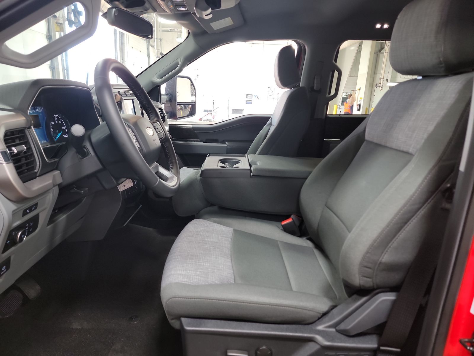 2022 Ford F-150 XLT AWD