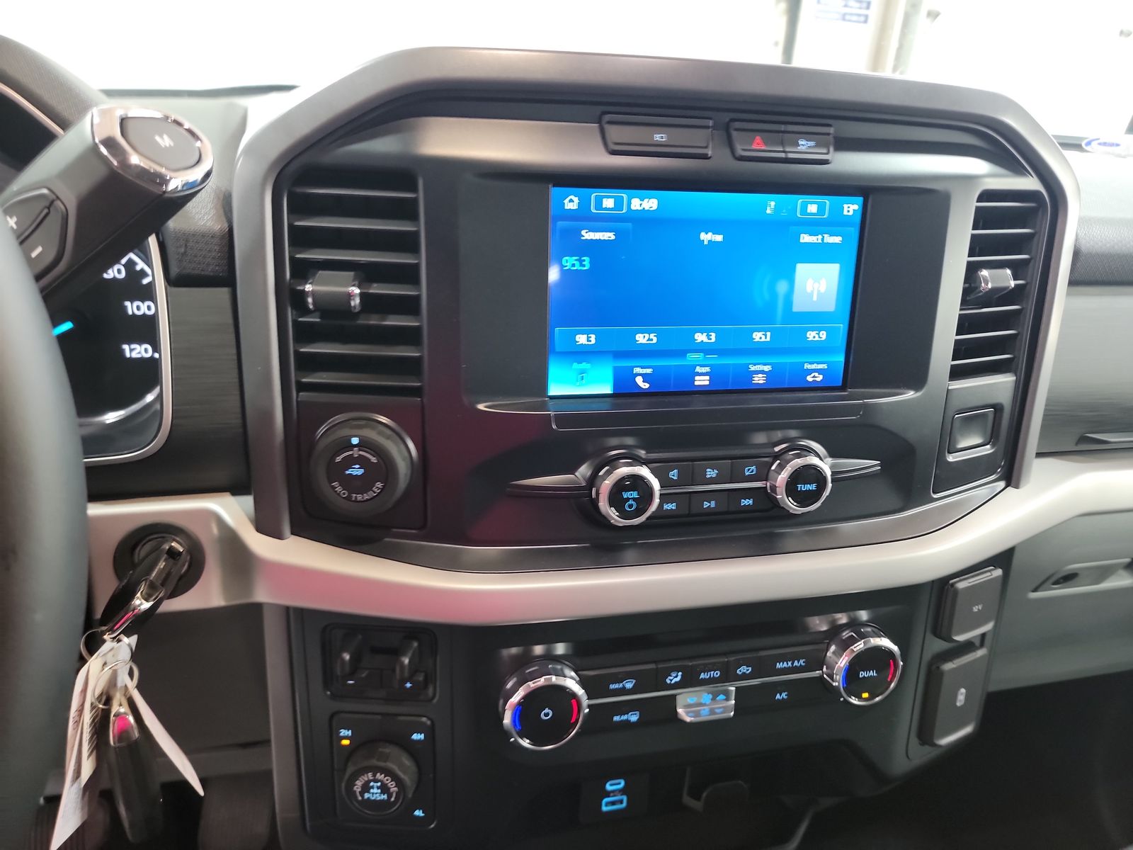 2022 Ford F-150 XLT AWD