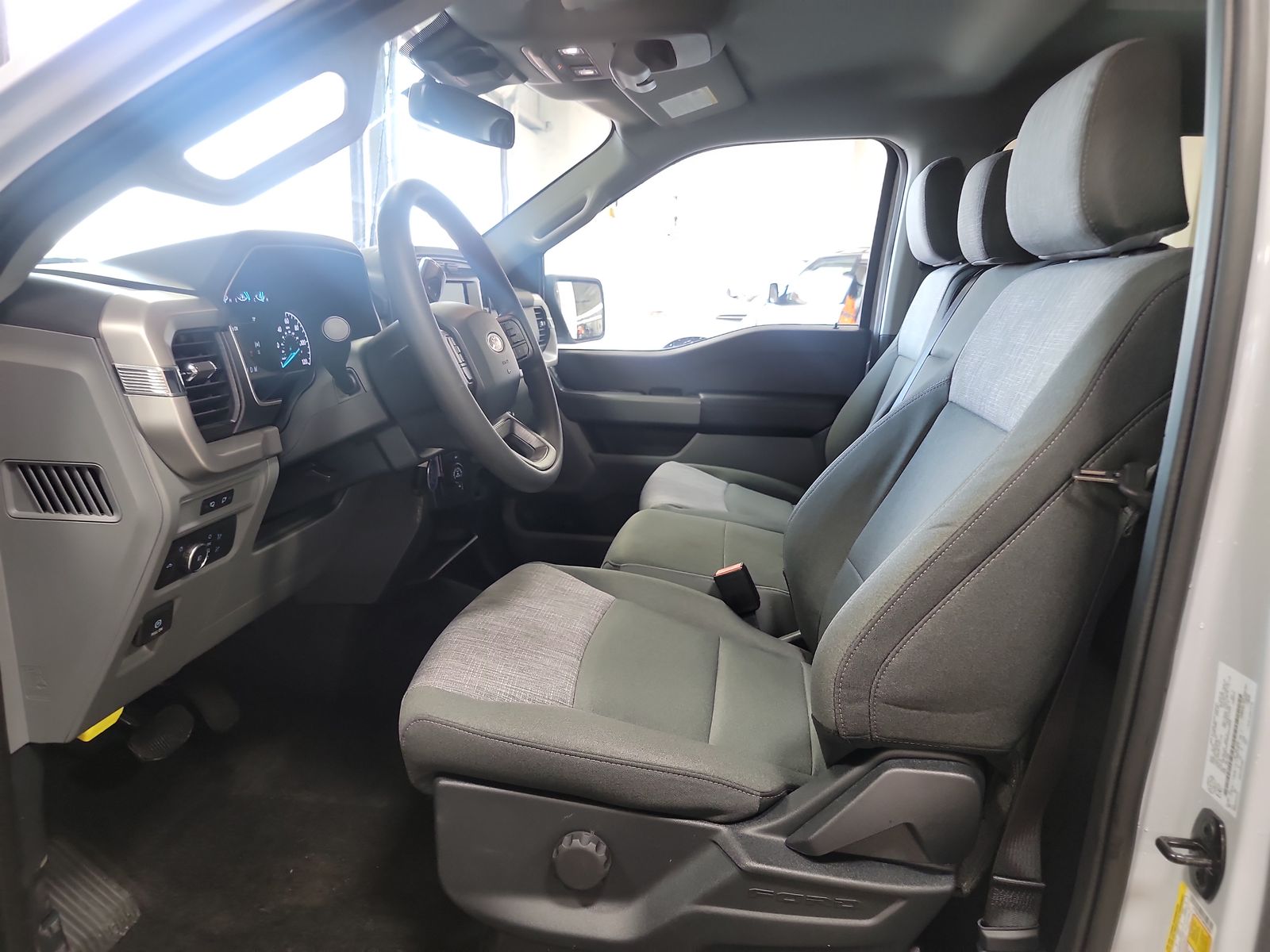 2022 Ford F-150 XLT AWD