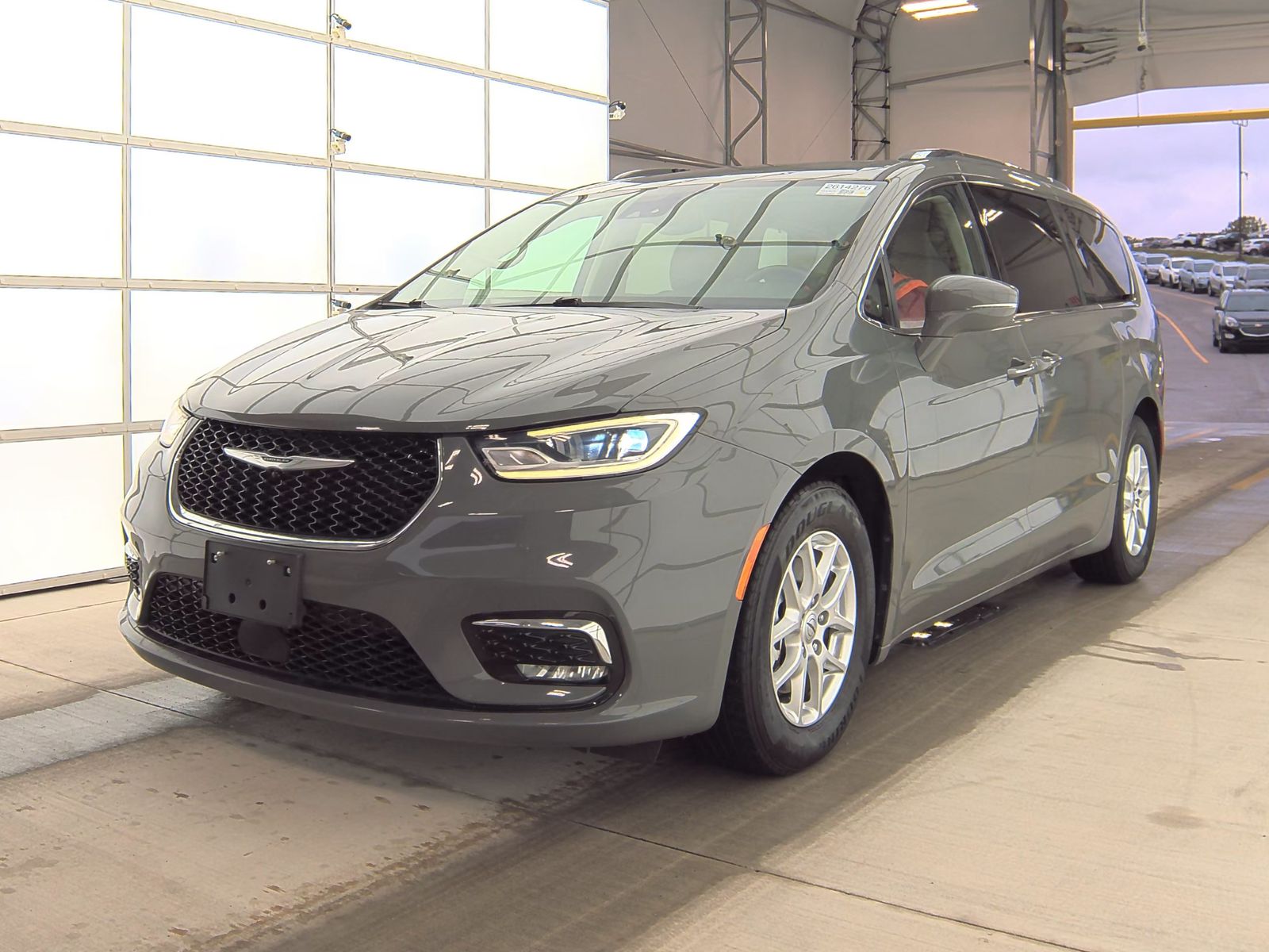 2021 Chrysler Pacifica Touring L 121.6