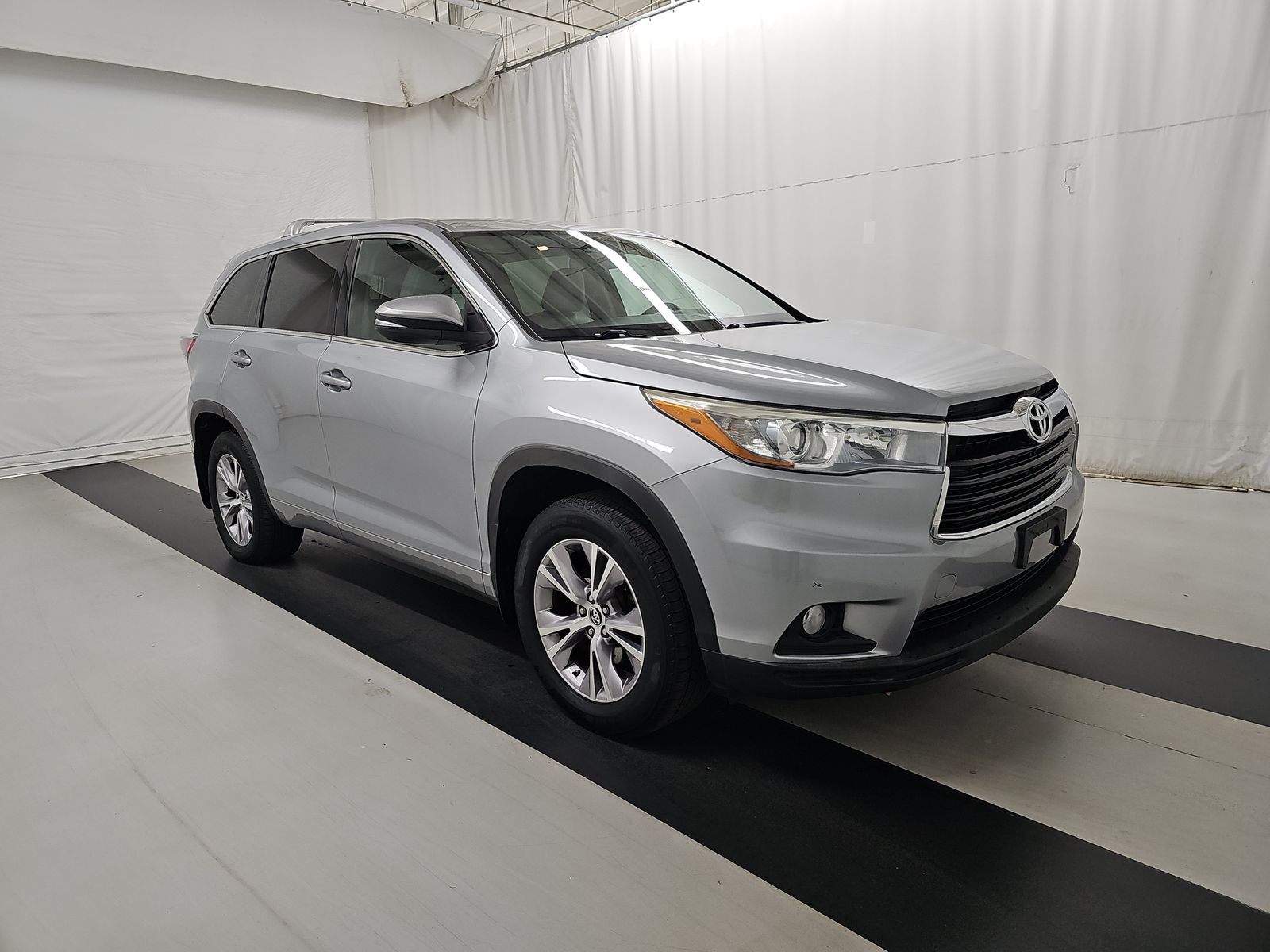 2016 Toyota Highlander LE Plus AWD