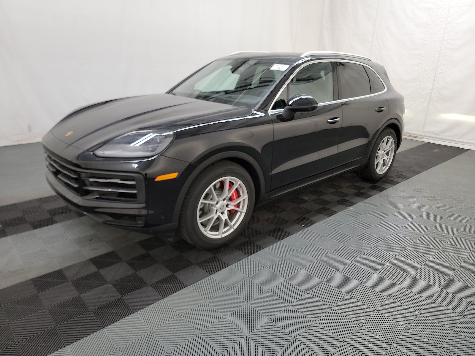 2024 Porsche Cayenne S