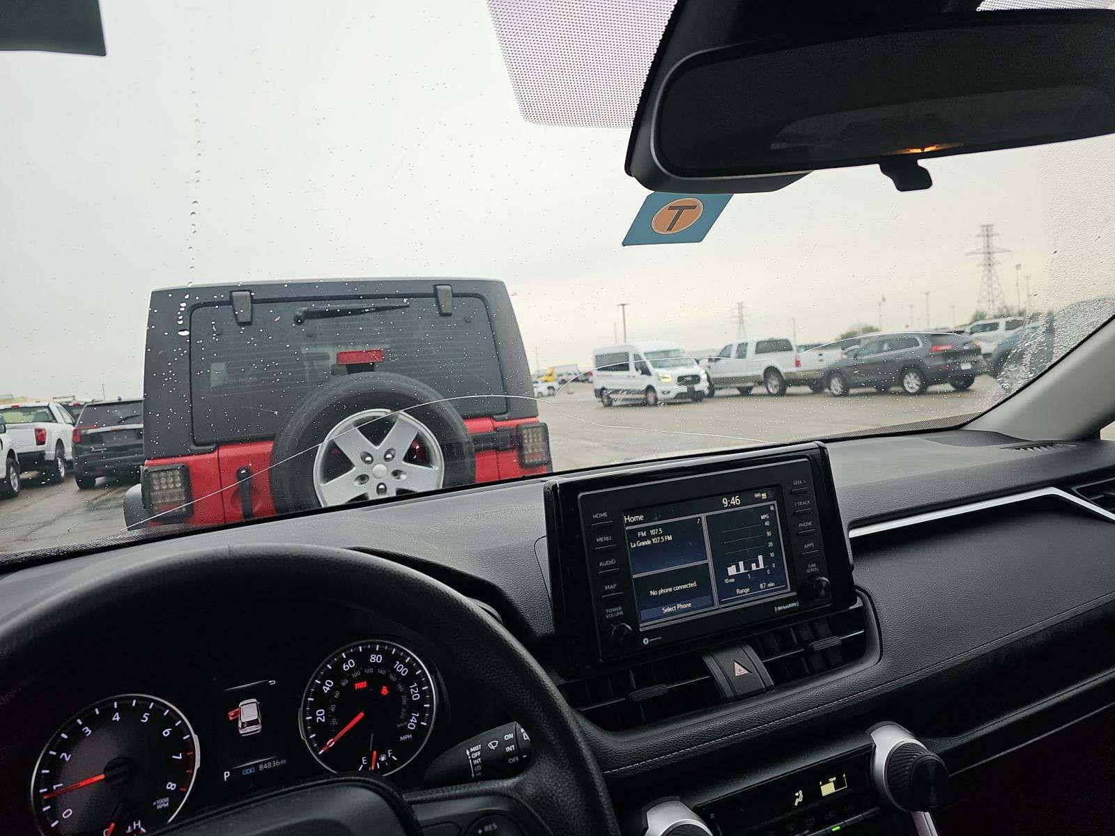 2020 Toyota RAV4 LE FWD