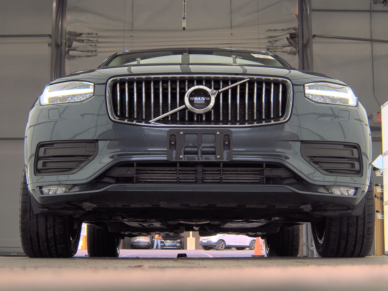 2022 Volvo XC90 T6 Momentum AWD