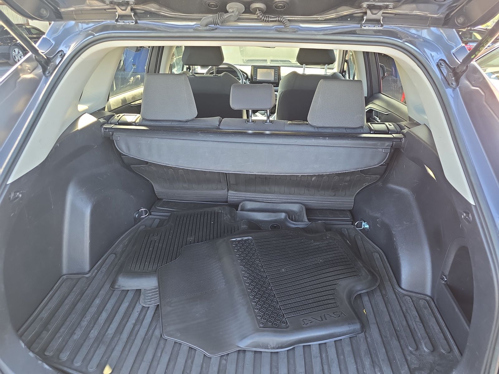 2022 Toyota RAV4 Hybrid XLE AWD