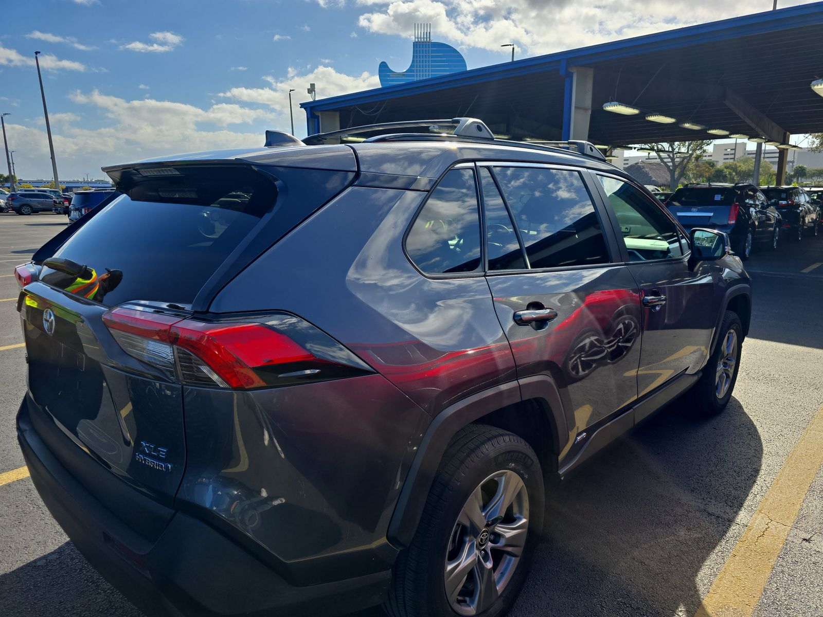 2022 Toyota RAV4 Hybrid XLE AWD