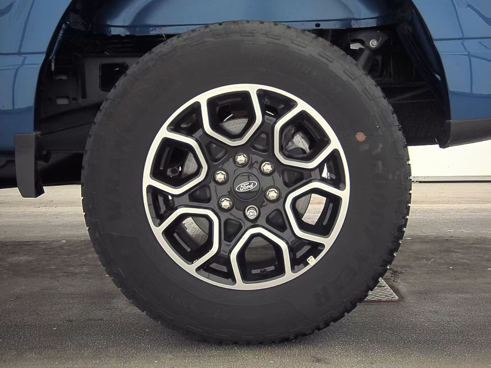 2022 Ford F-150 XL AWD