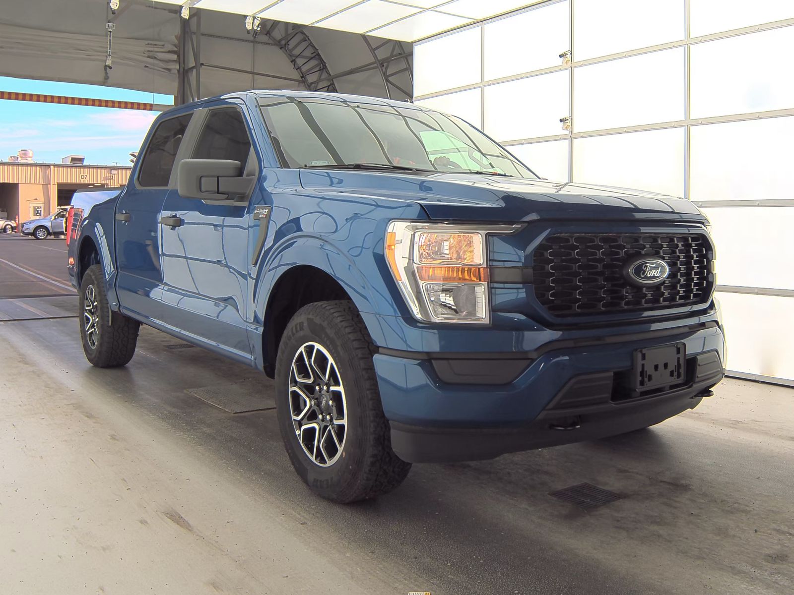 2022 Ford F-150 XL AWD