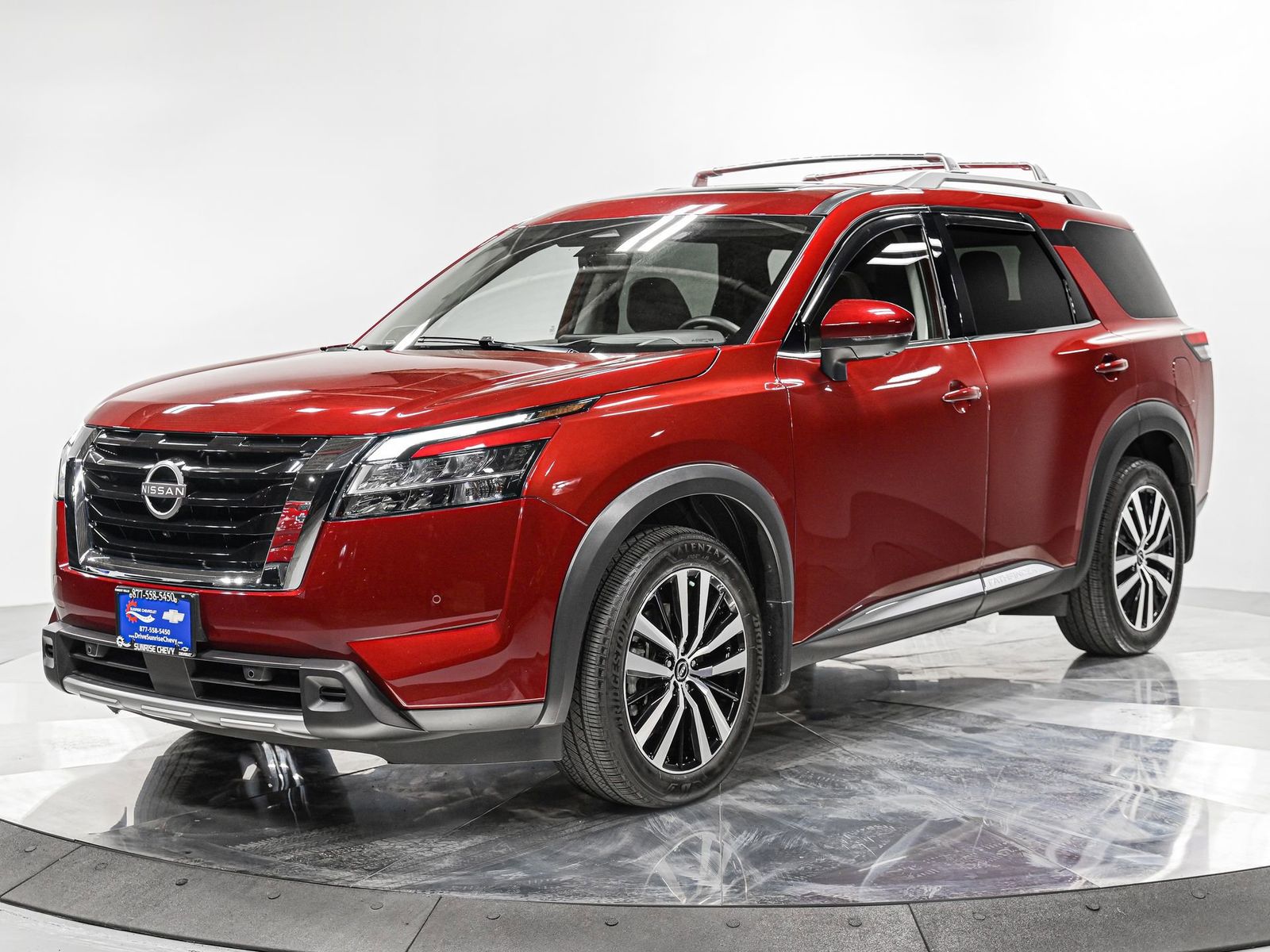 2023 Nissan Pathfinder Platinum