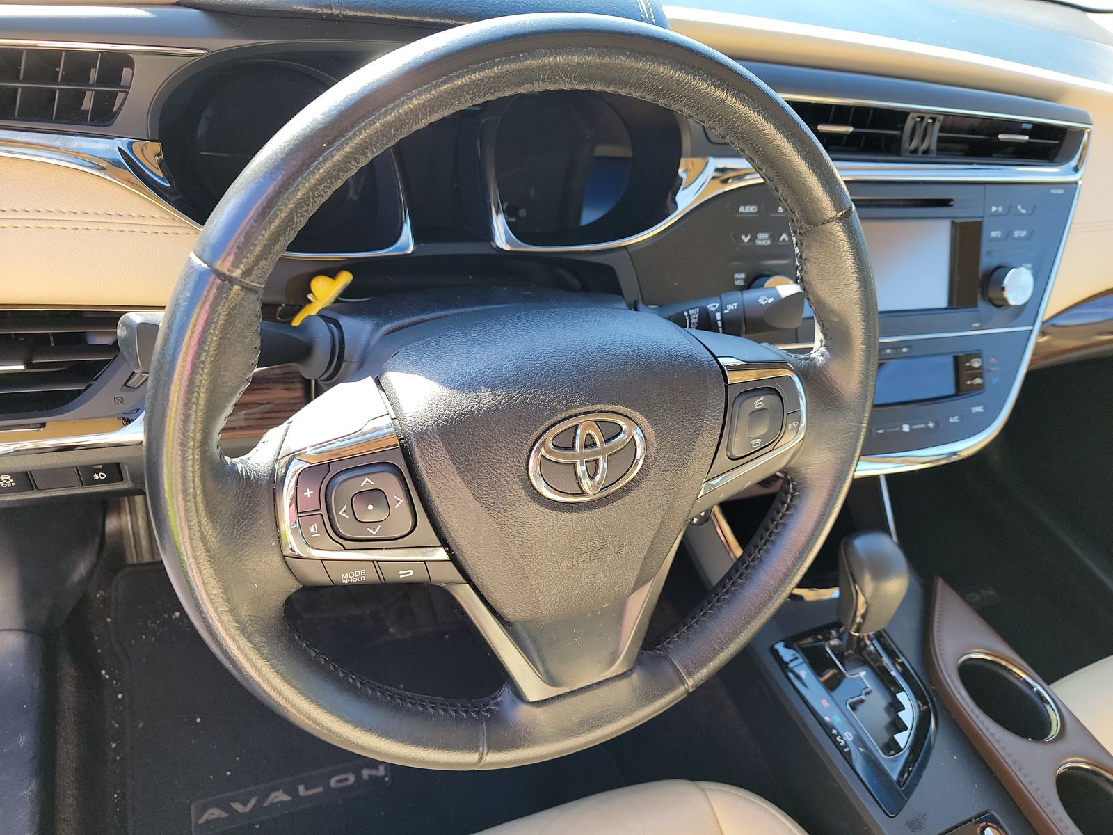 2014 Toyota Avalon Hybrid XLE Premium FWD