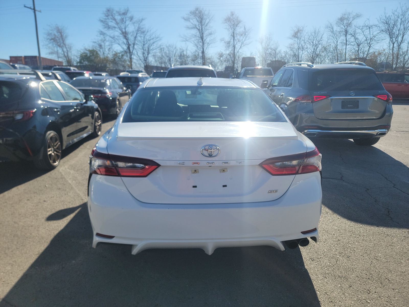 2022 Toyota Camry SE FWD