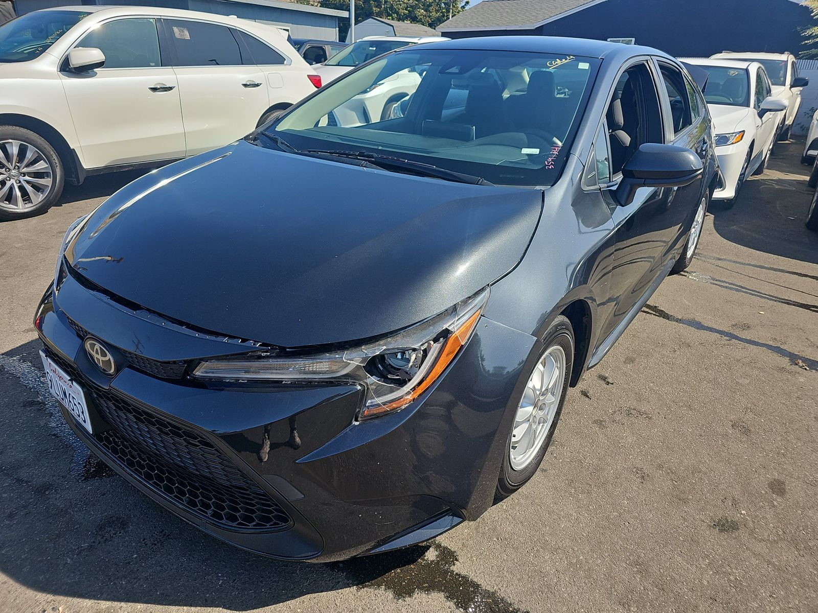 2021 Toyota Corolla LE Sedan