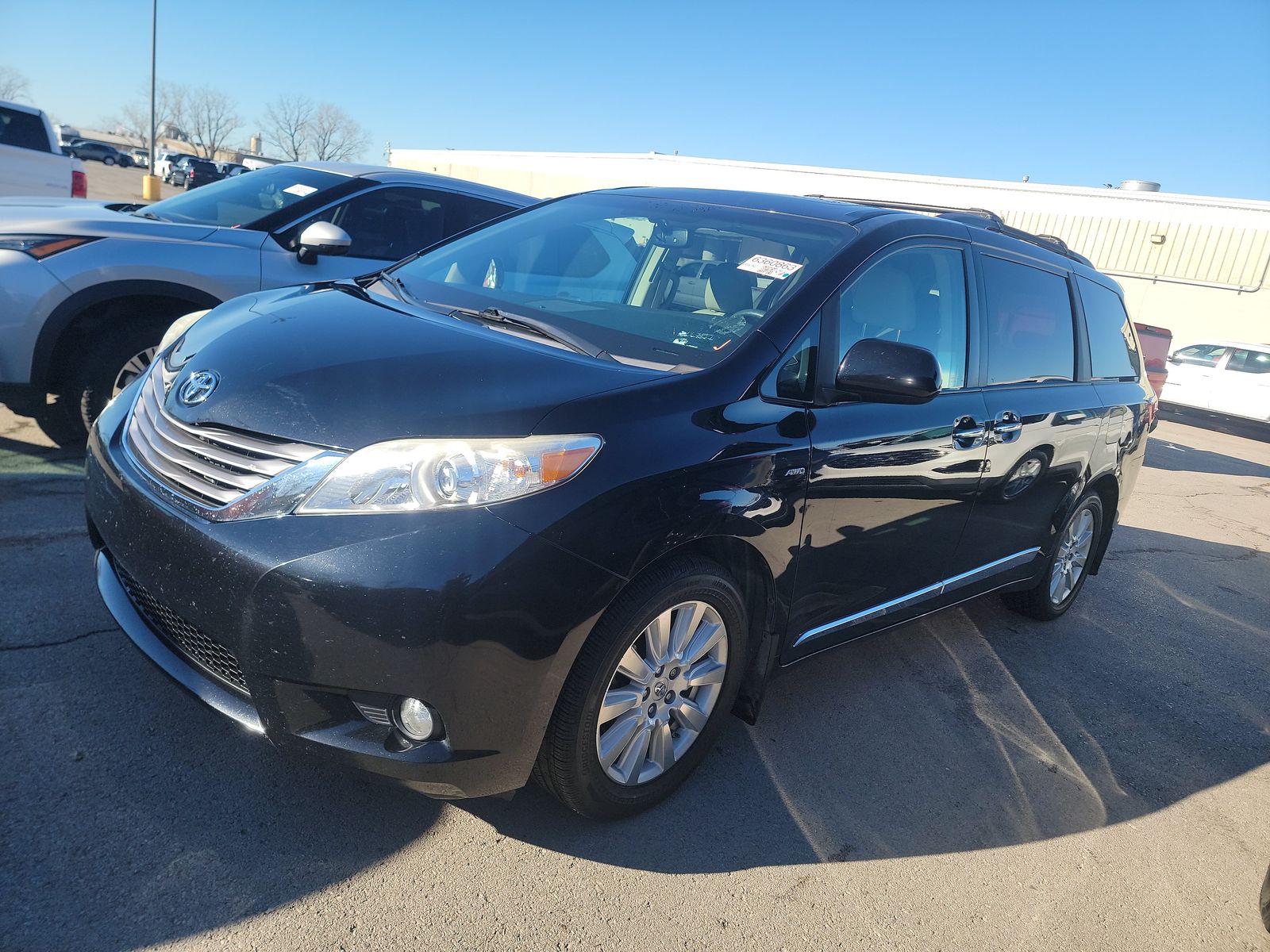 2017 Toyota Sienna XLE Premium AWD