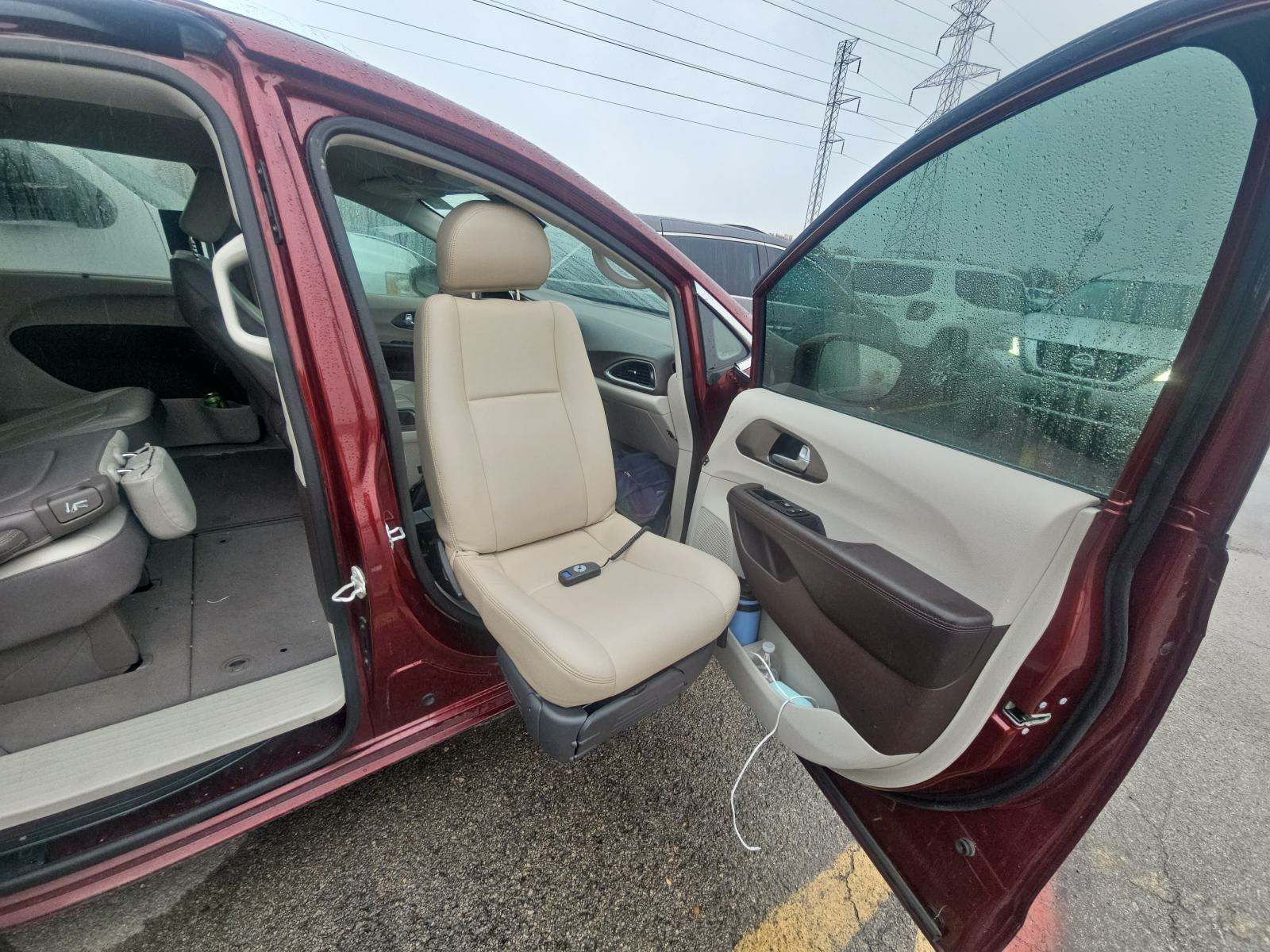 2018 Chrysler Pacifica Touring L FWD