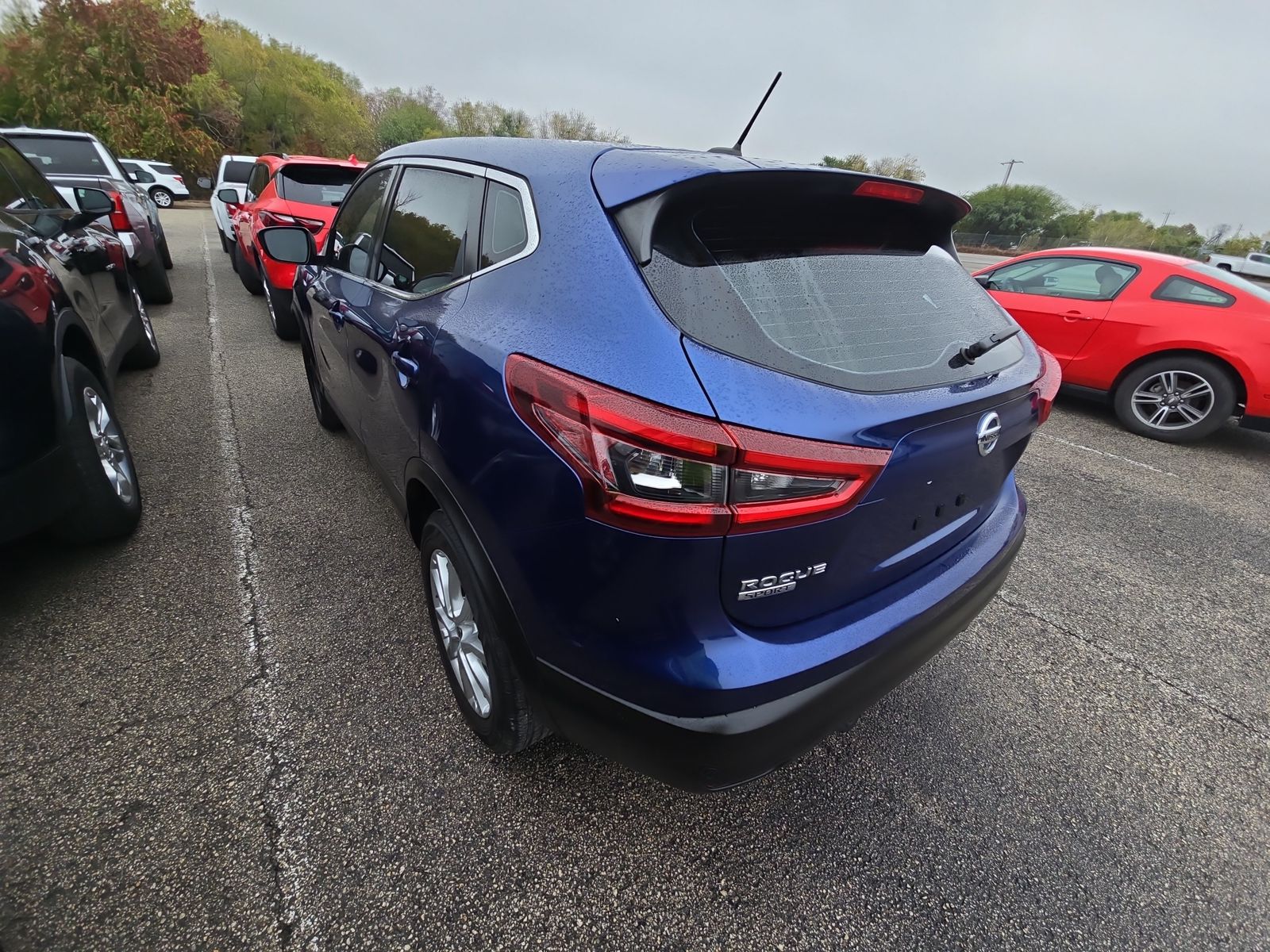 2020 Nissan Rogue Sport S FWD