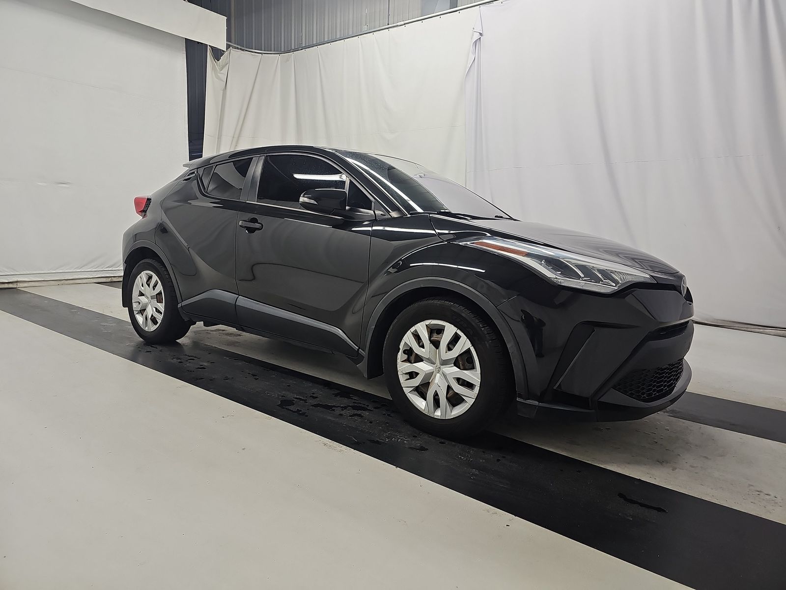 2021 Toyota C-HR LE FWD