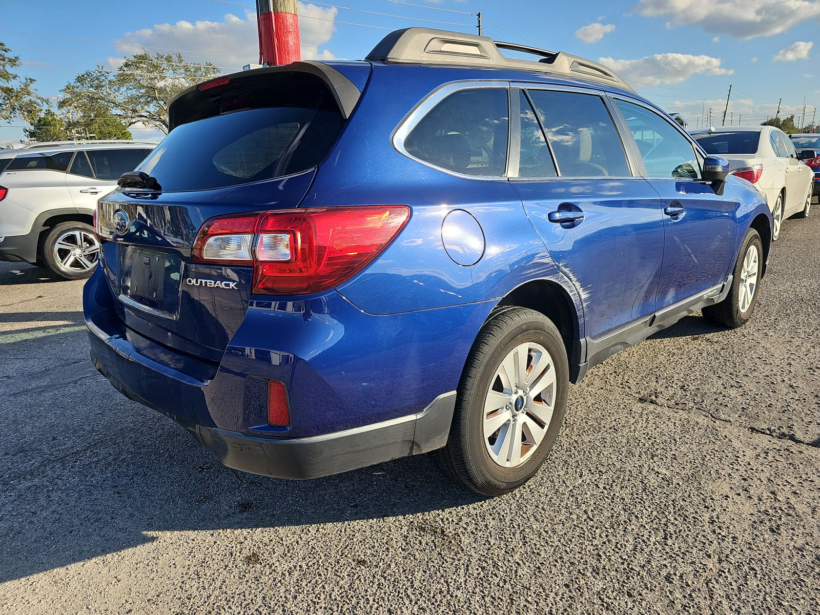 2015 Subaru Outback 2.5i Premium AWD