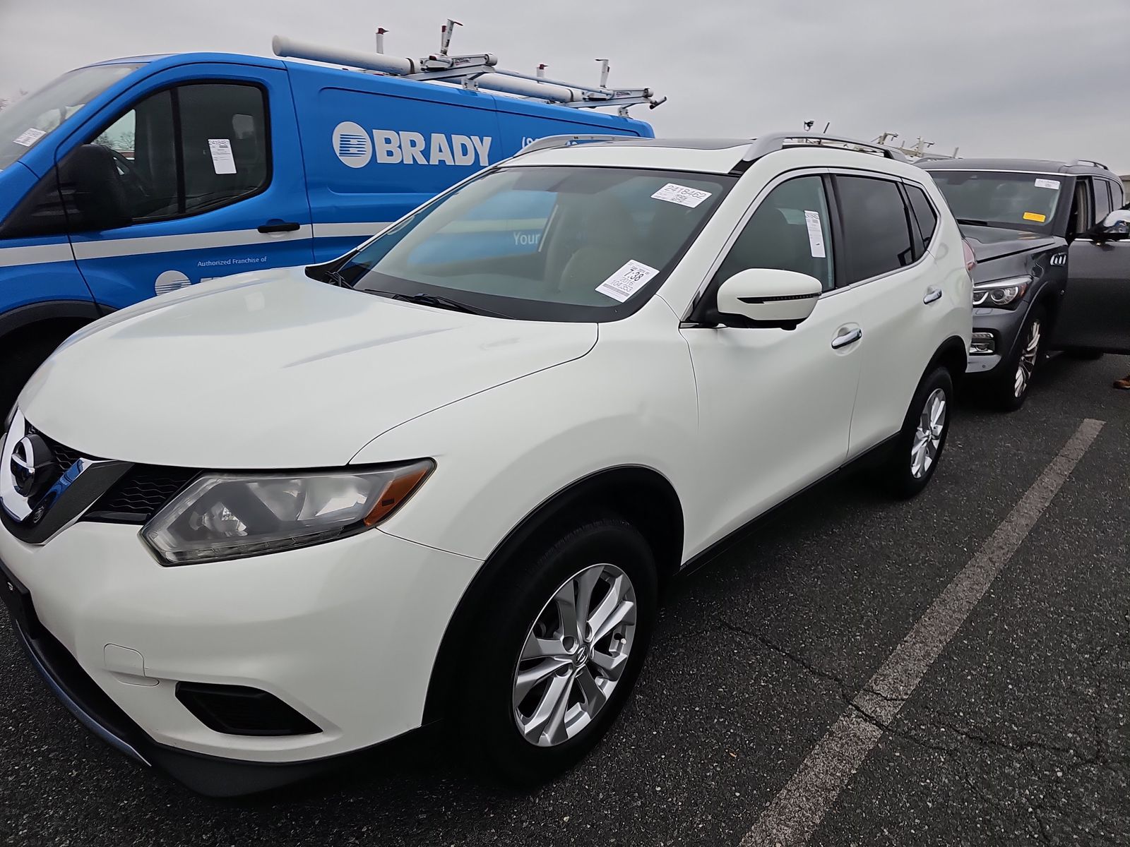 2016 Nissan Rogue SV