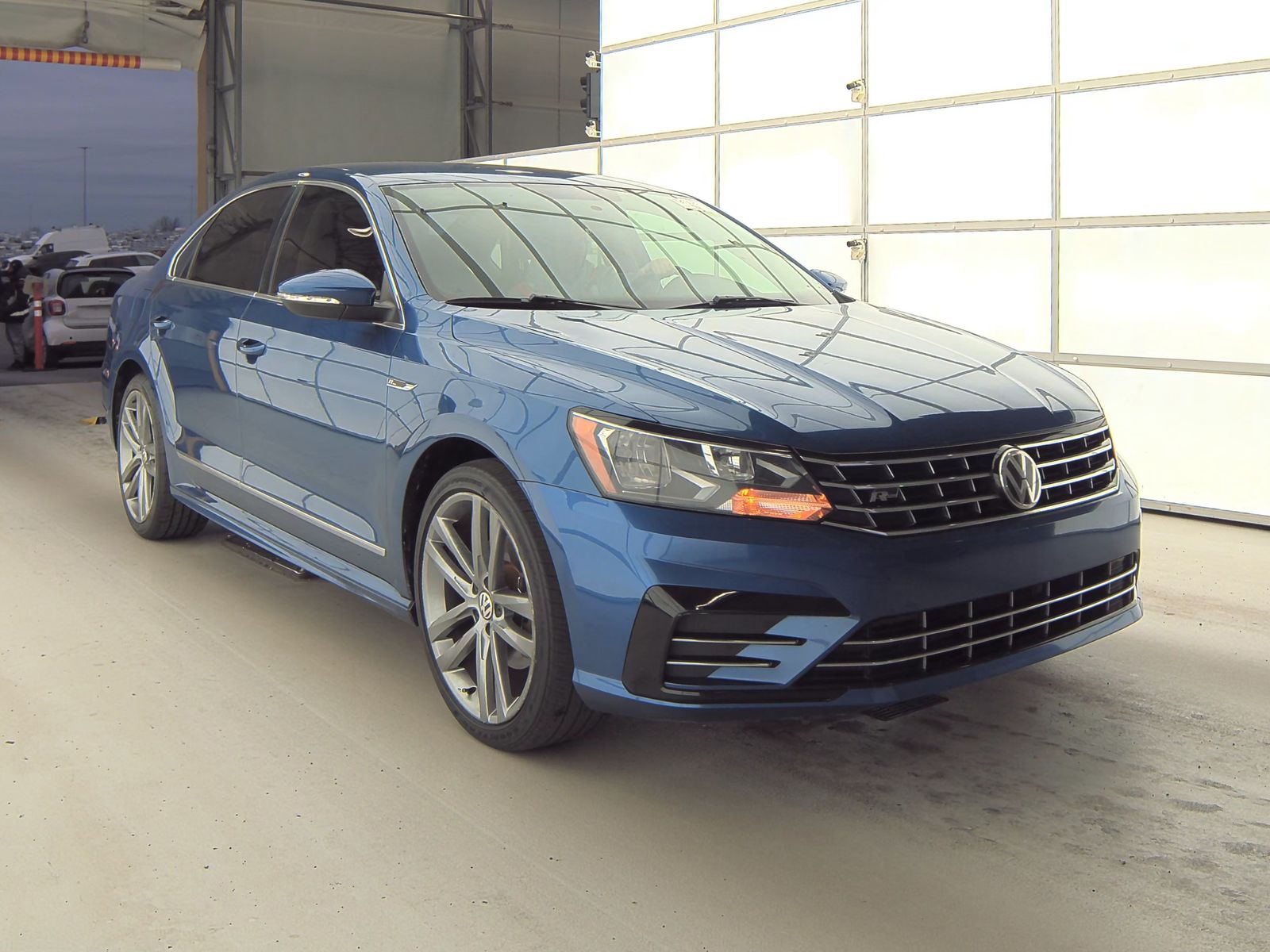 2017 Volkswagen Passat 1.8T R-Line FWD