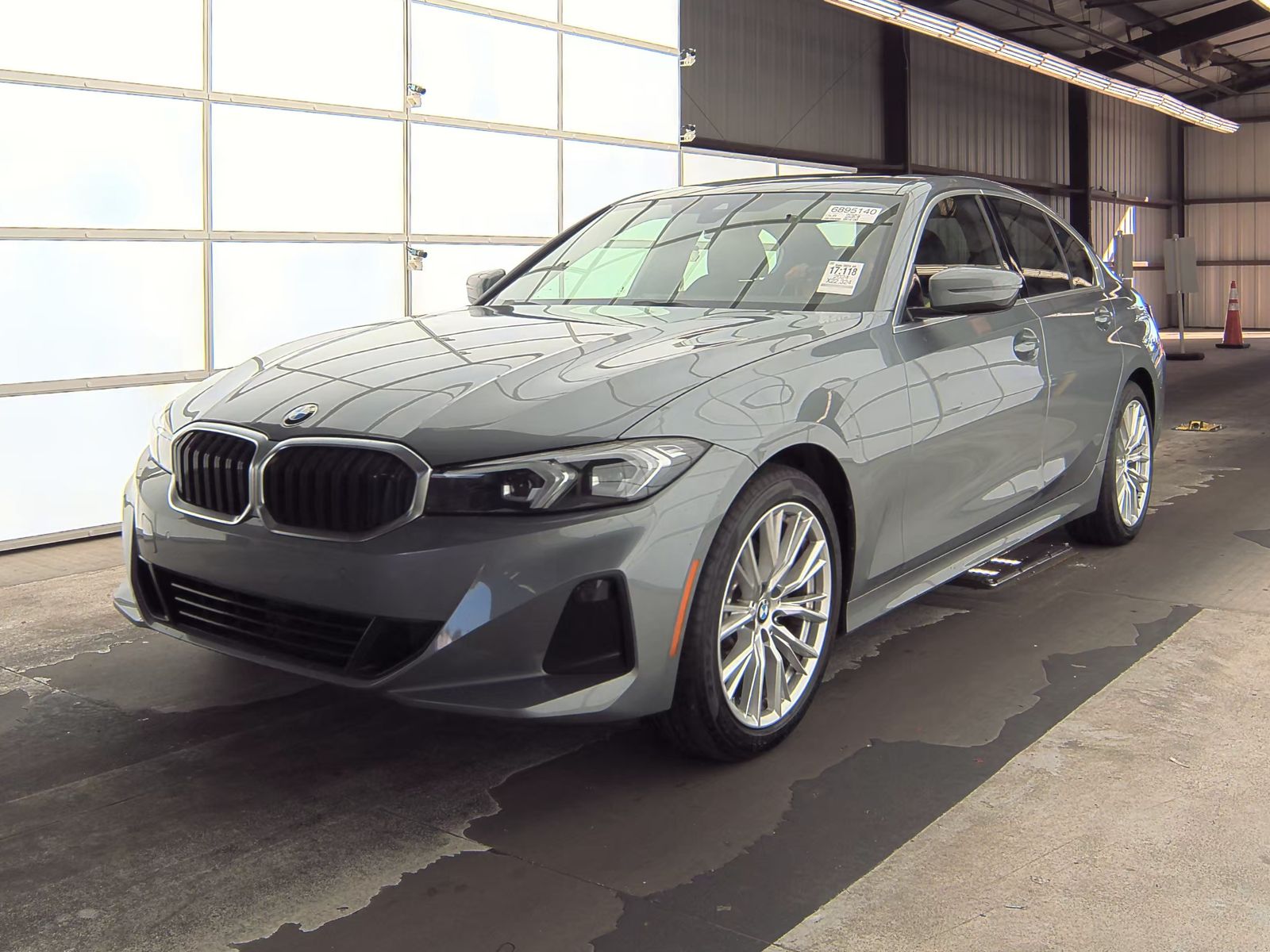 2024 BMW 3 Series Sedan 330i