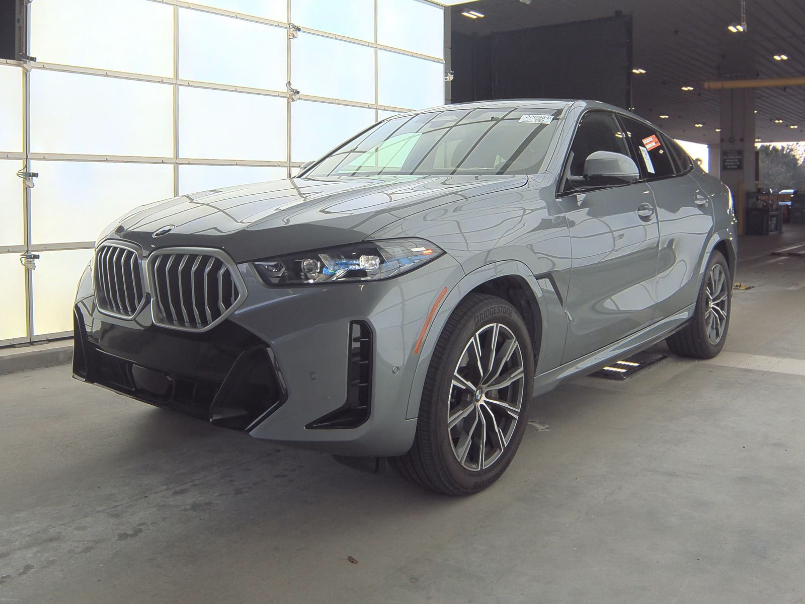 2024 BMW X6 Sports Activity Coupe xDrive40i