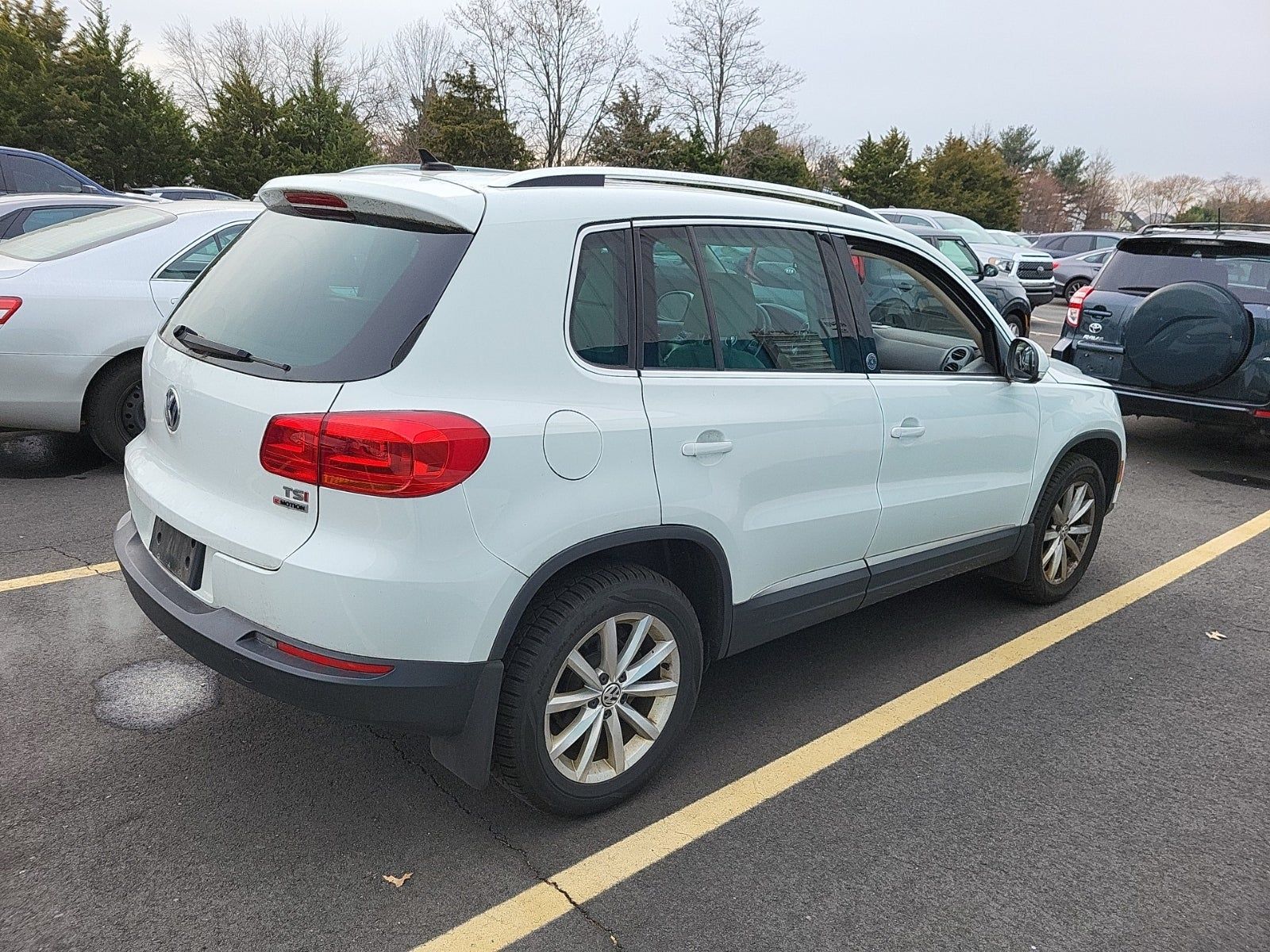 2017 Volkswagen Tiguan 2.0T Wolfsburg Edition AWD