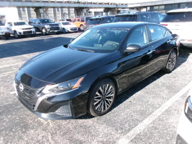 2024 Nissan Altima SV