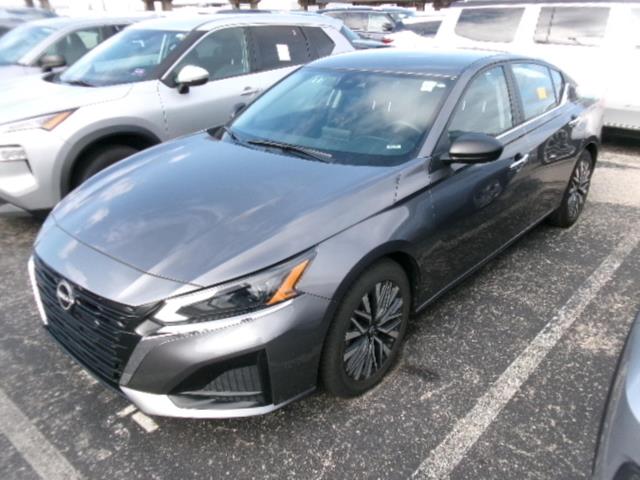 2024 Nissan Altima SV