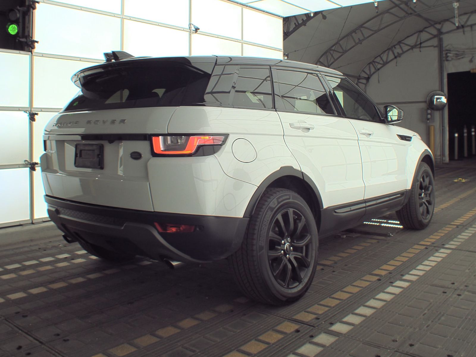 2019 Land Rover Range Rover Evoque SE AWD