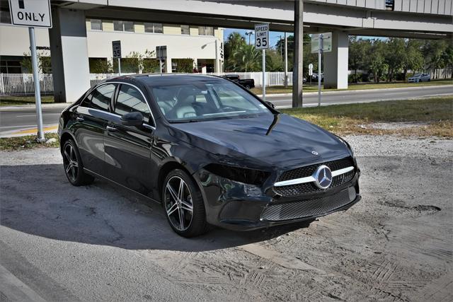 2022 Mercedes-Benz A 220 4MATIC