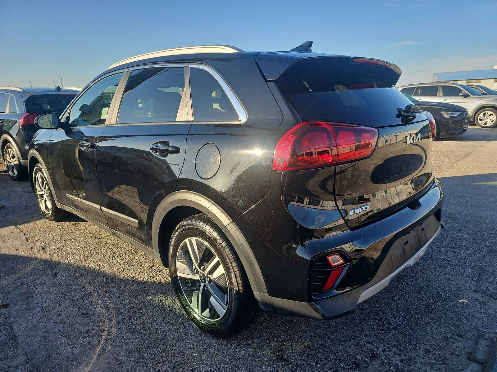 2022 Kia Niro LXS FWD