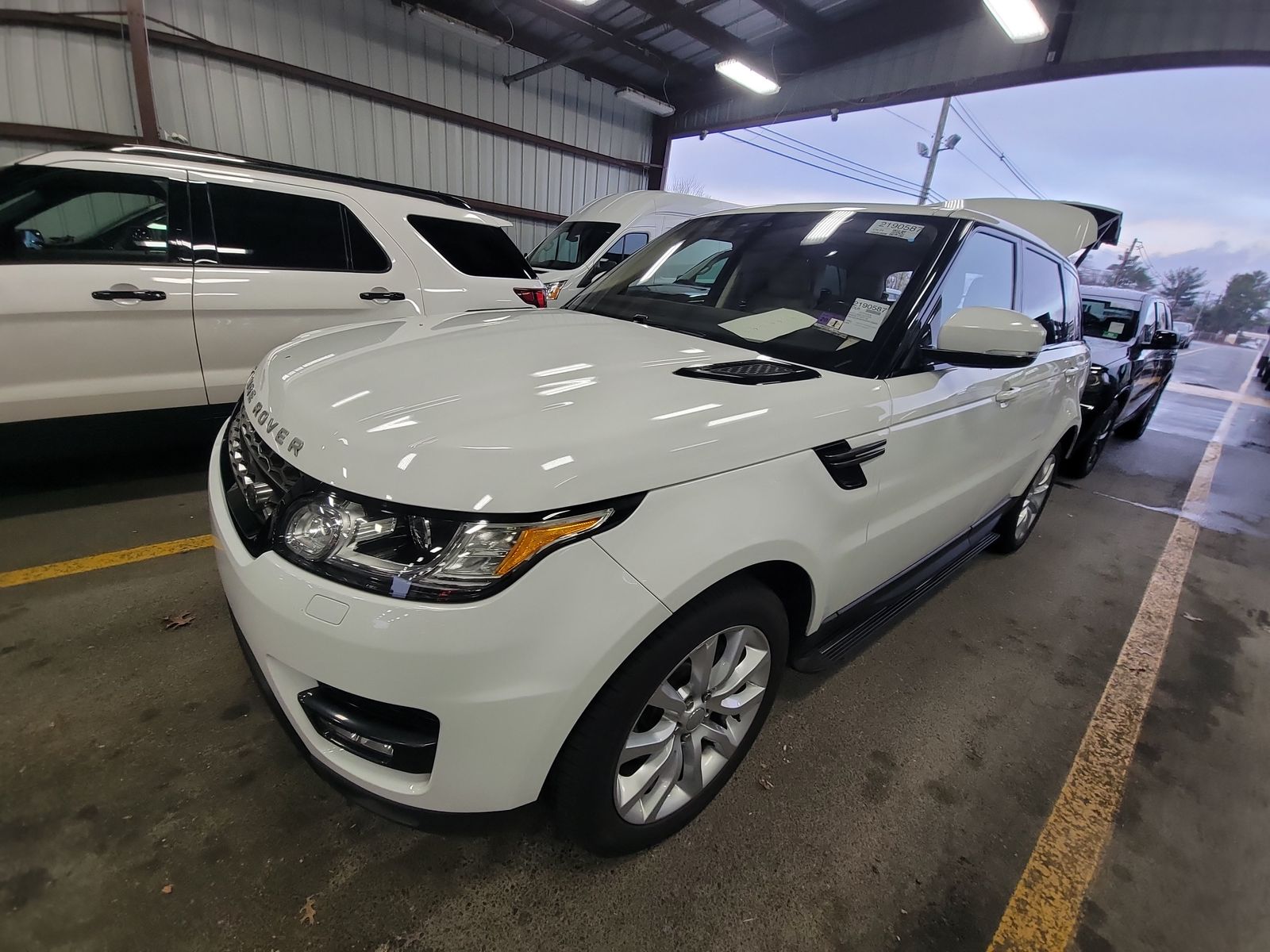 2017 Land Rover Range Rover Sport SE