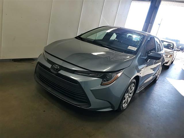 2024 Toyota Corolla LE Sedan