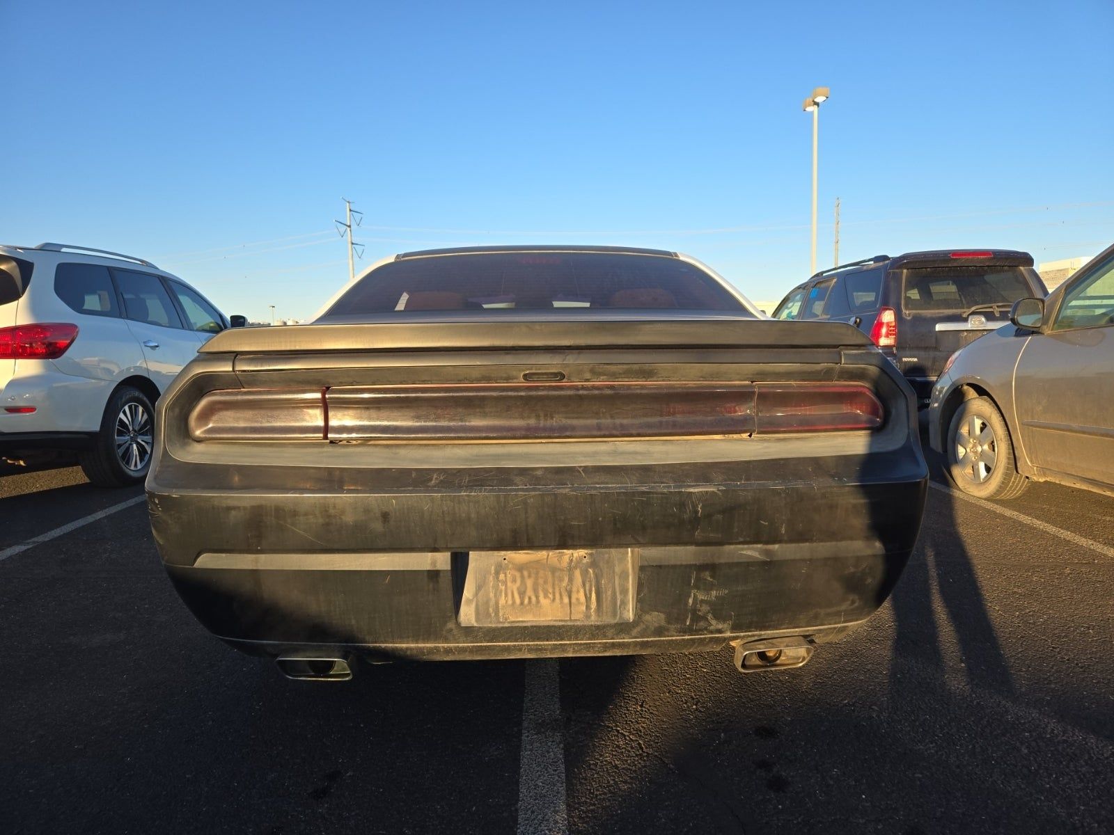 2014 Dodge Challenger SXT RWD