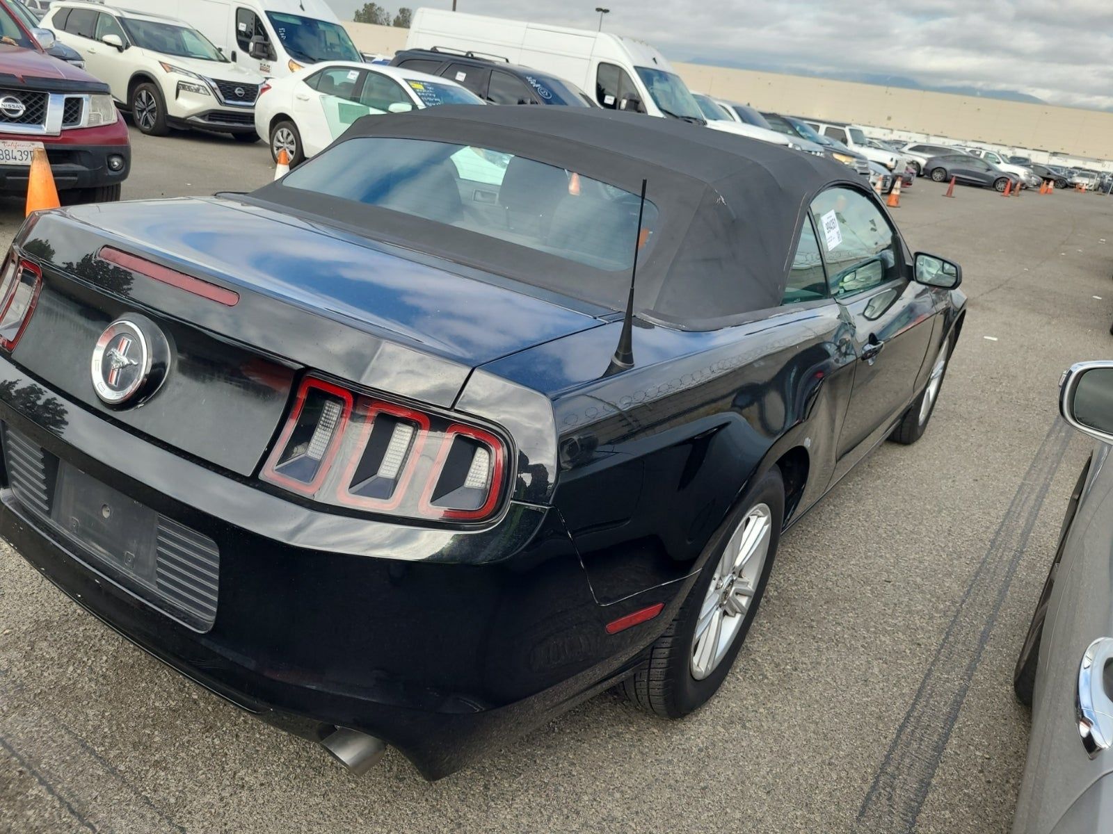 2014 Ford Mustang V6 RWD