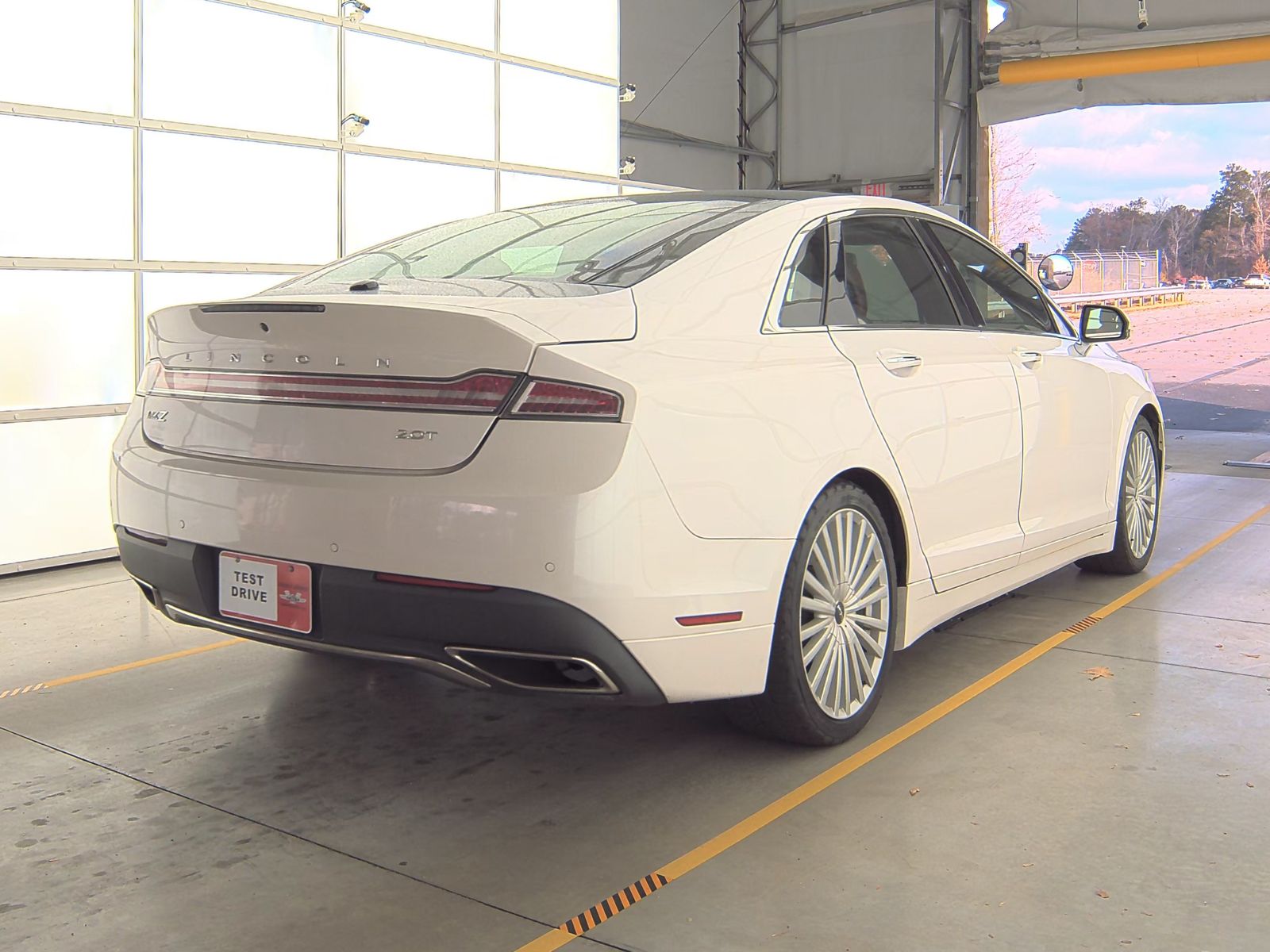 2017 Lincoln MKZ Reserve FWD