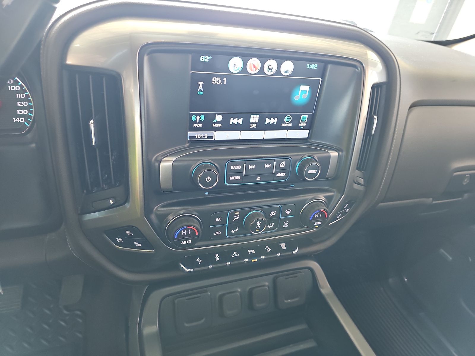 2018 Chevrolet Silverado 3500HD LTZ AWD