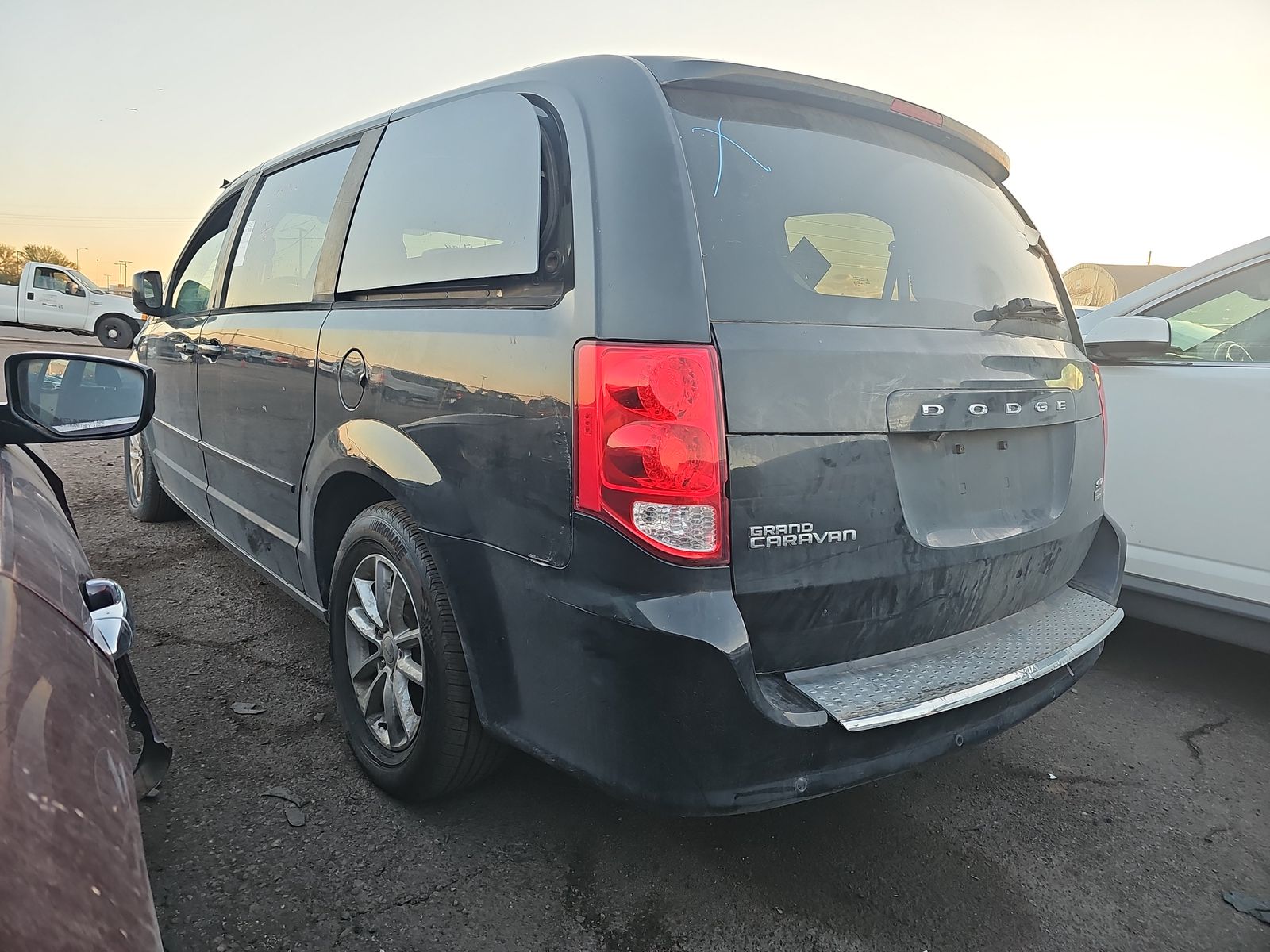 2014 Dodge Grand Caravan SXT FWD