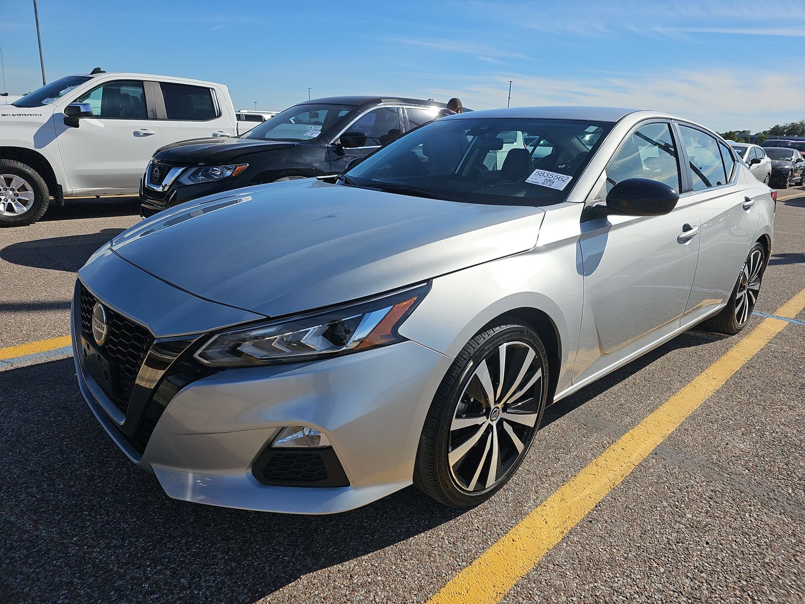 2022 Nissan Altima SR