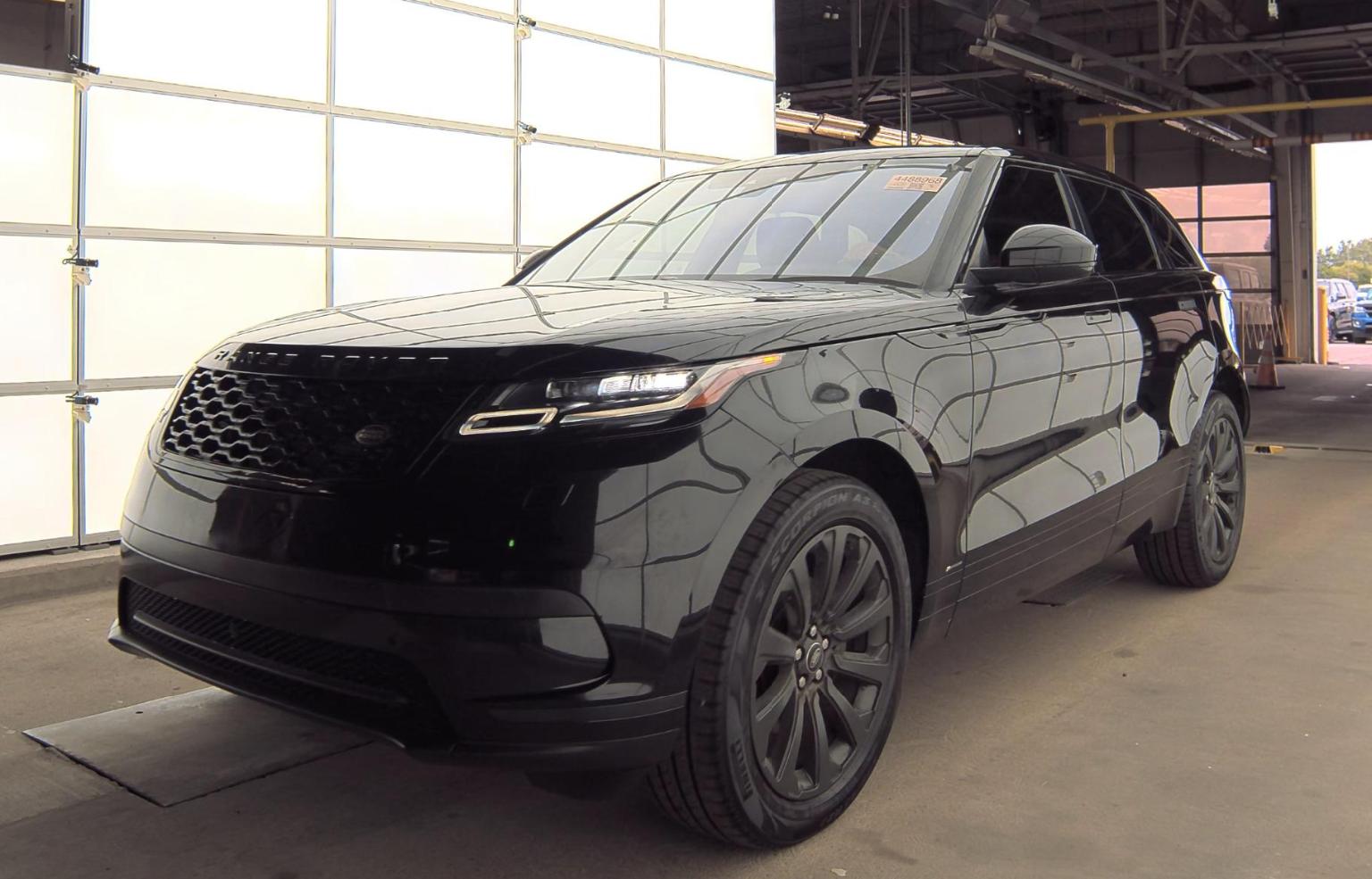 2018 Land Rover Range Rover Velar R-Dynamic SE