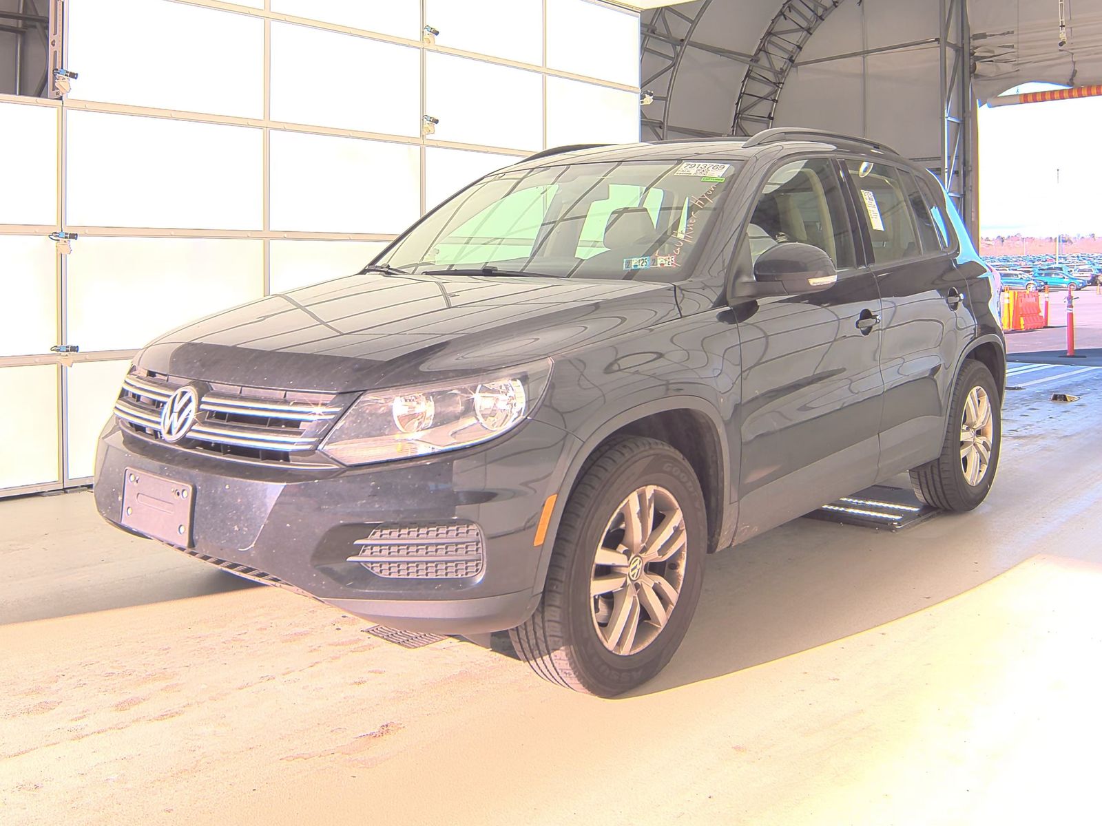 2017 Volkswagen Tiguan 2.0T S FWD